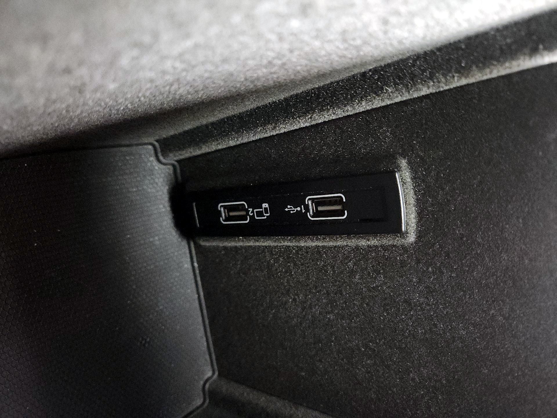 Thumbnail: 2019 Mercedes-Benz GLE - 19