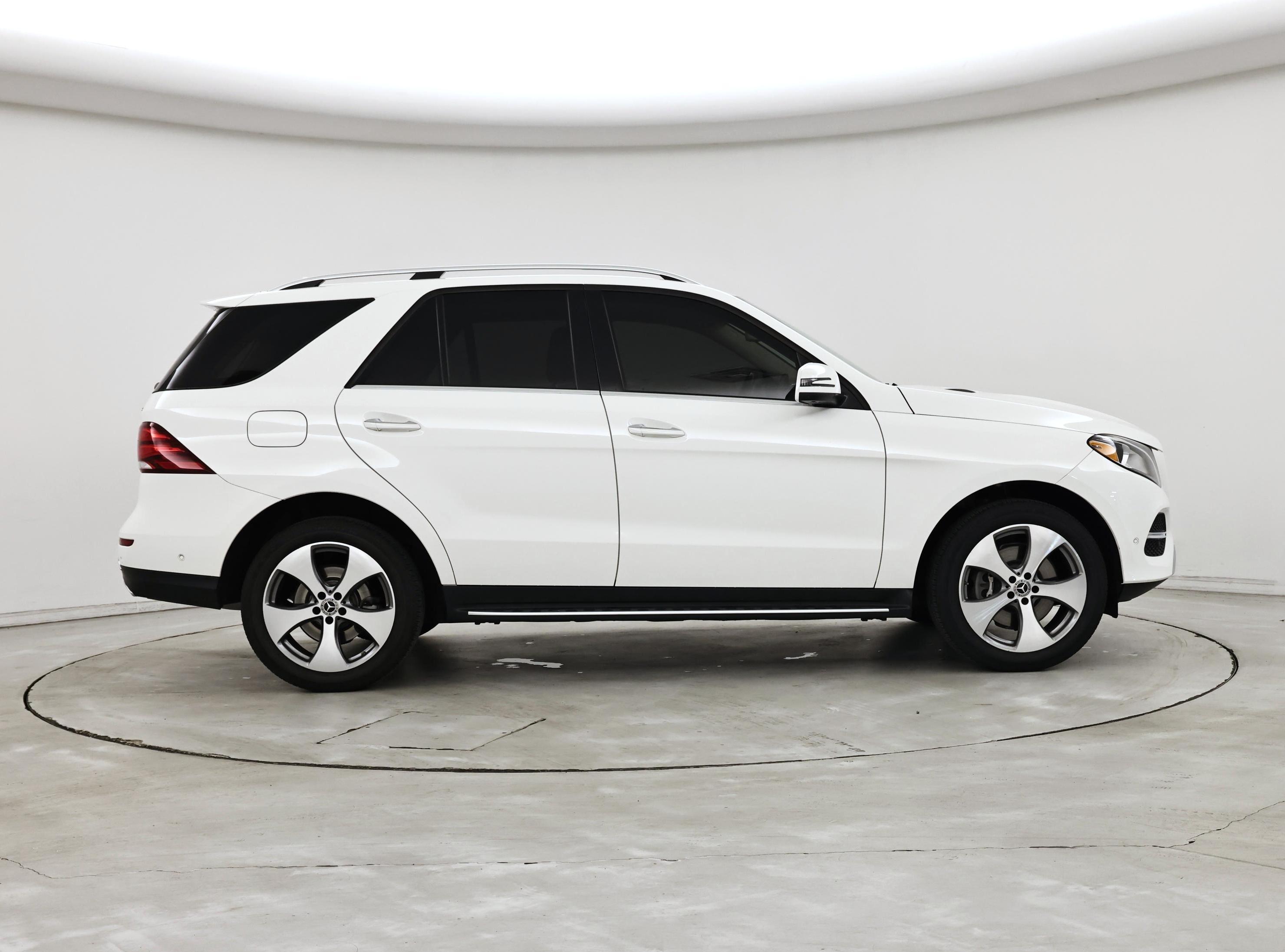 Thumbnail: 2019 Mercedes-Benz GLE - 7