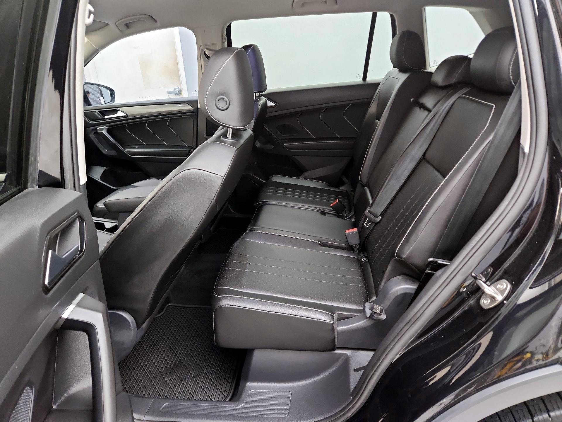 Thumbnail: 2024 Volkswagen Tiguan - 19