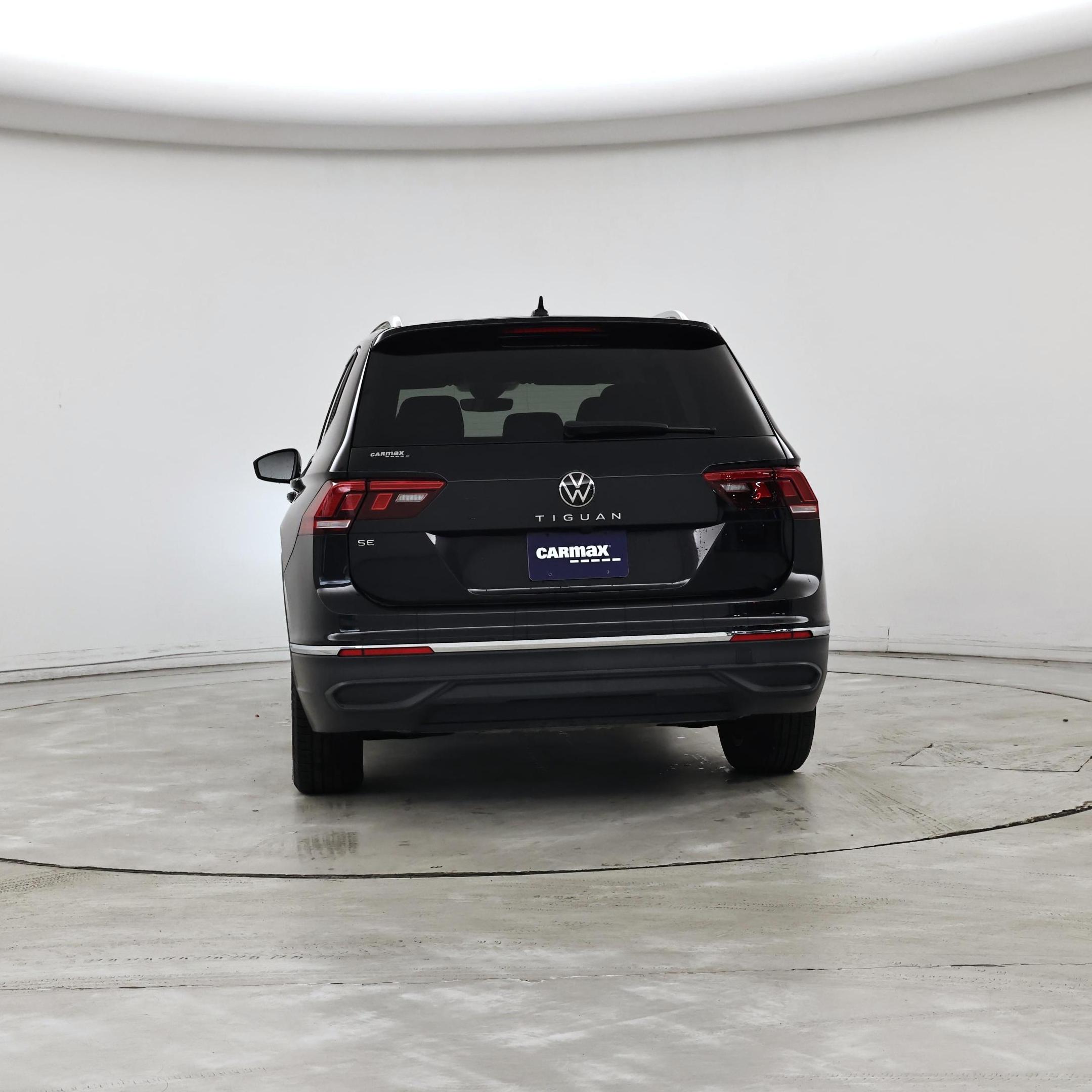 Thumbnail: 2024 Volkswagen Tiguan - 6