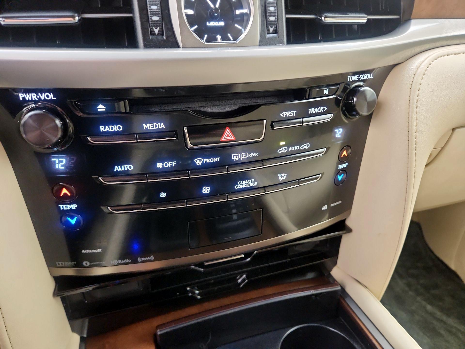 Thumbnail: 2019 Lexus LX - 16