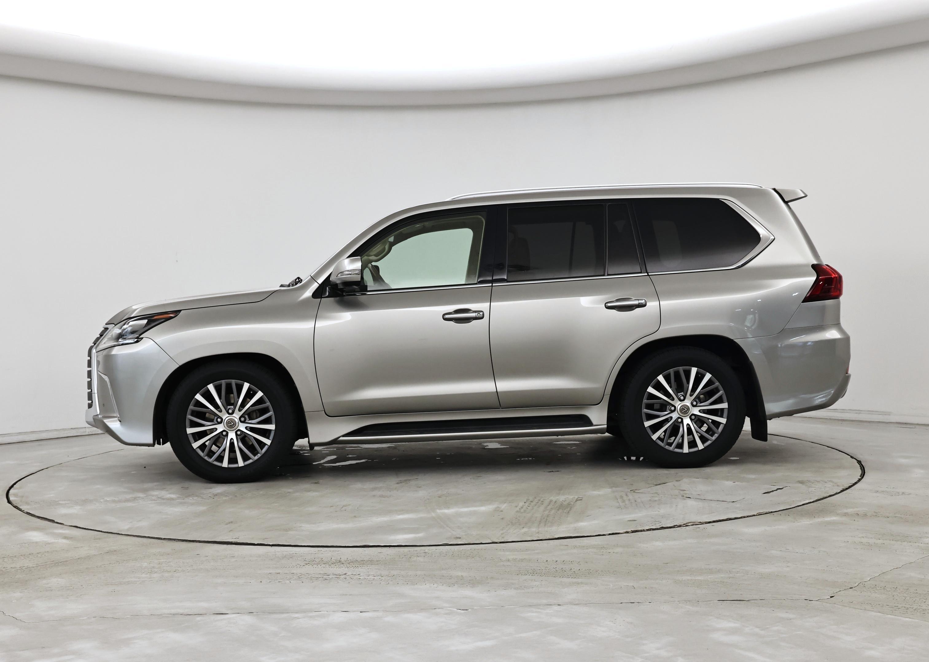 Thumbnail: 2019 Lexus LX - 3