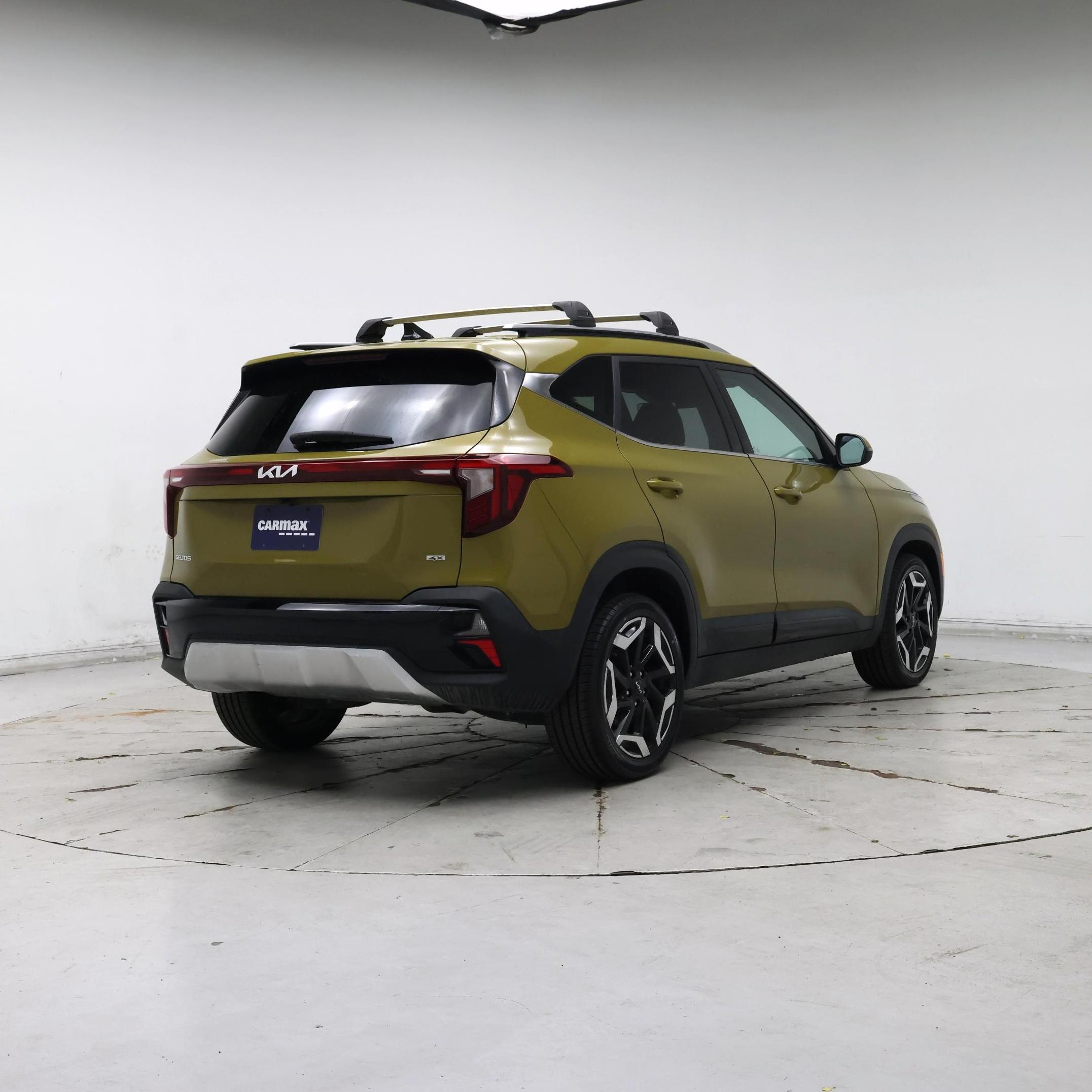 Thumbnail: 2024 Kia Seltos - 8