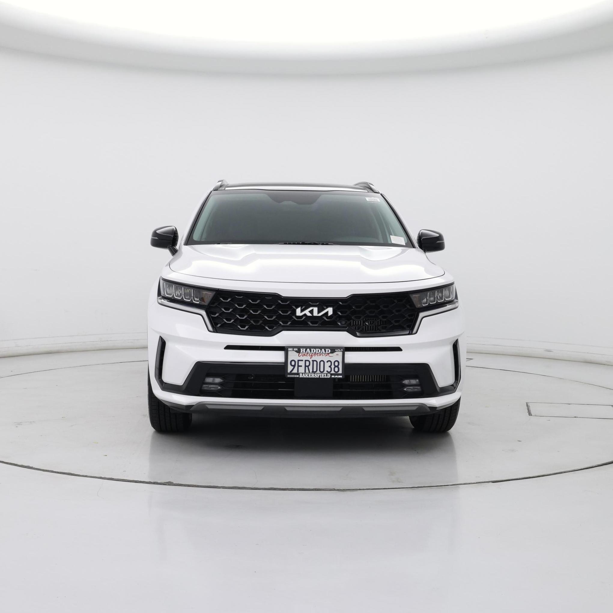 Thumbnail: 2023 Kia Sorento - 5