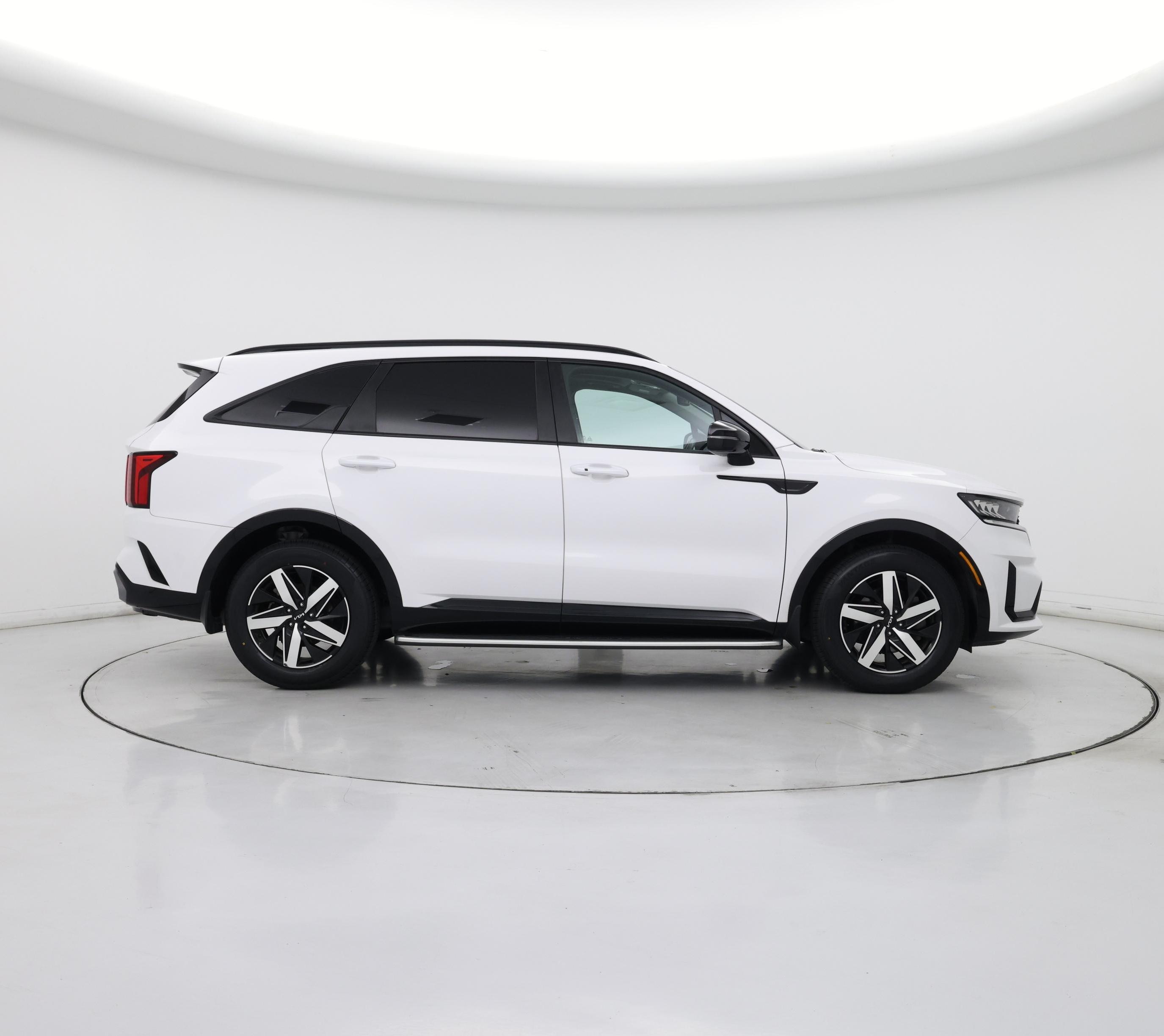 Thumbnail: 2023 Kia Sorento - 7