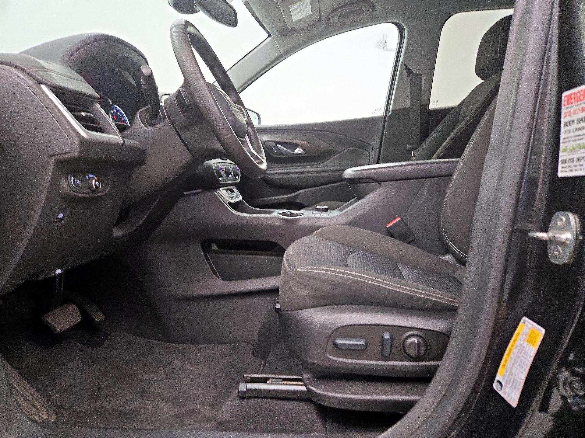 Thumbnail: 2023 GMC Terrain - 11