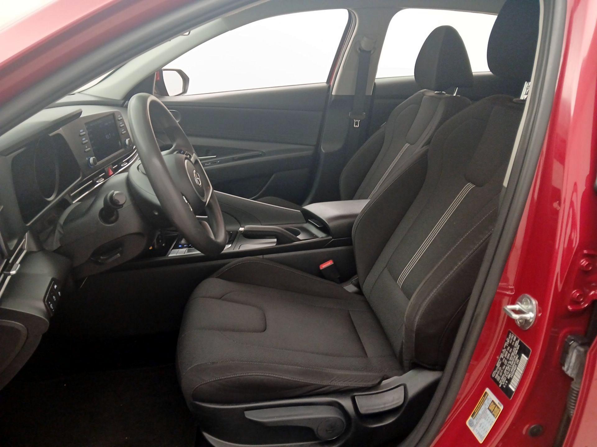 Thumbnail: 2023 Hyundai Elantra - 11