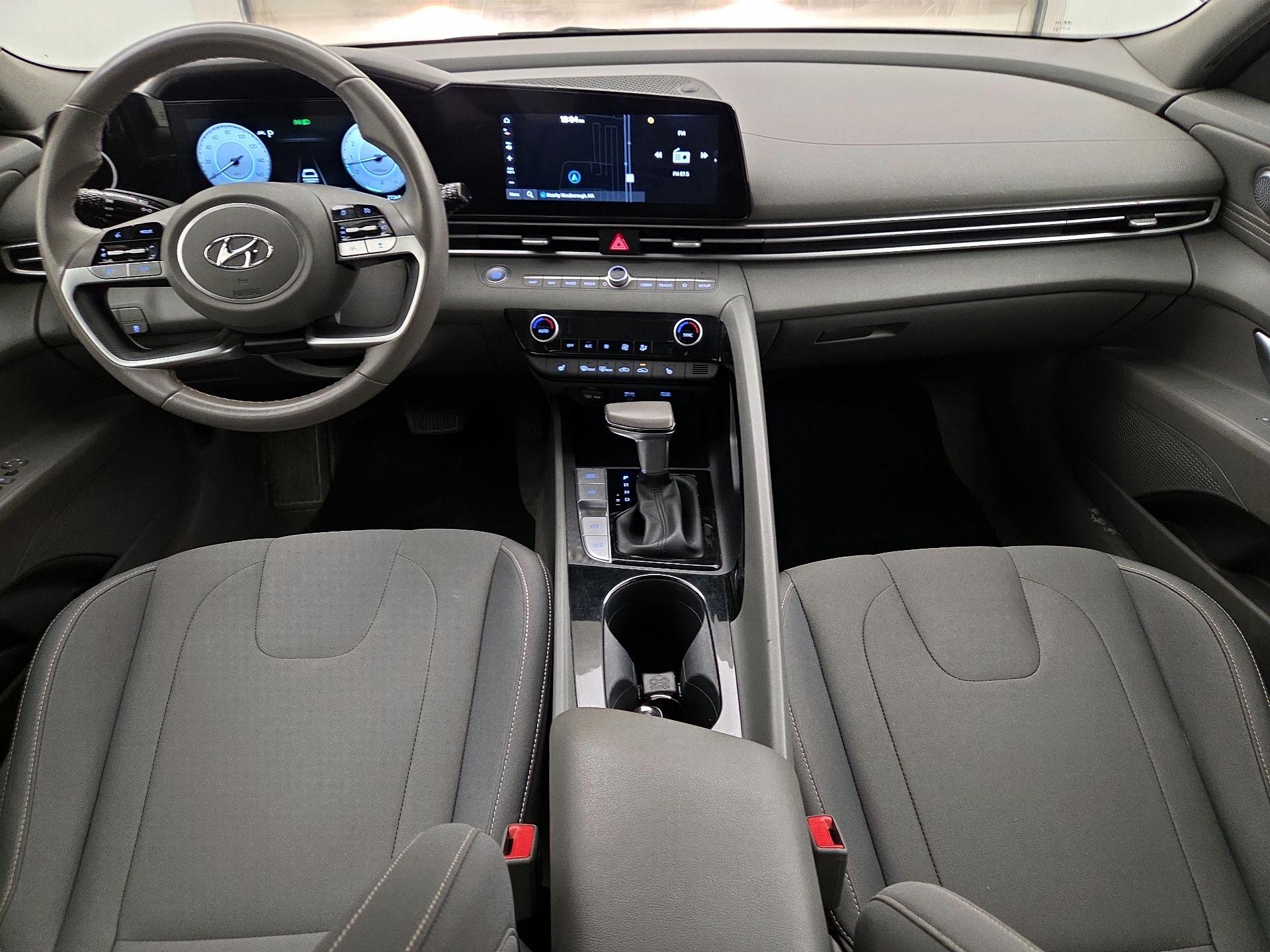 Thumbnail: 2023 Hyundai Elantra - 9