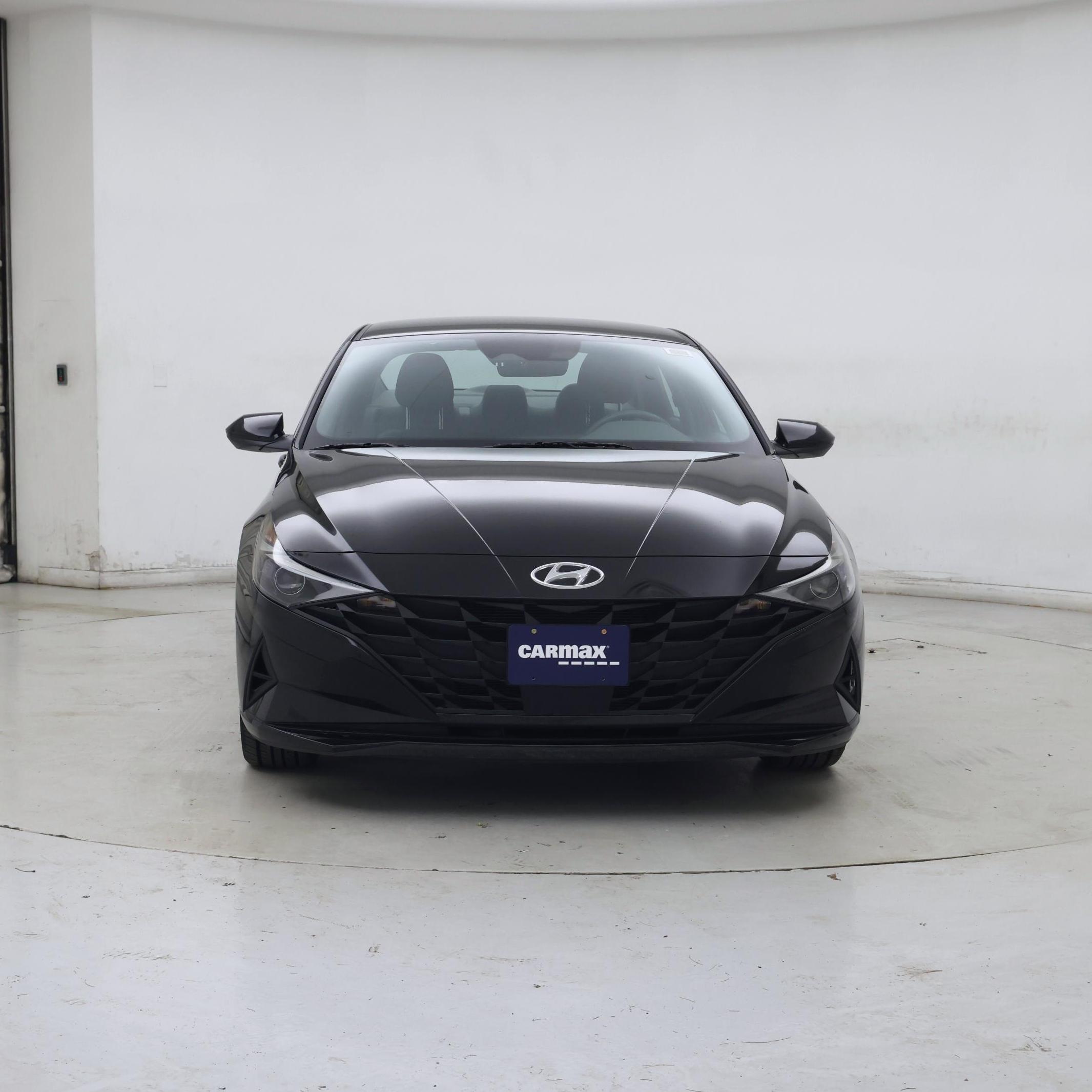 Thumbnail: 2023 Hyundai Elantra - 5