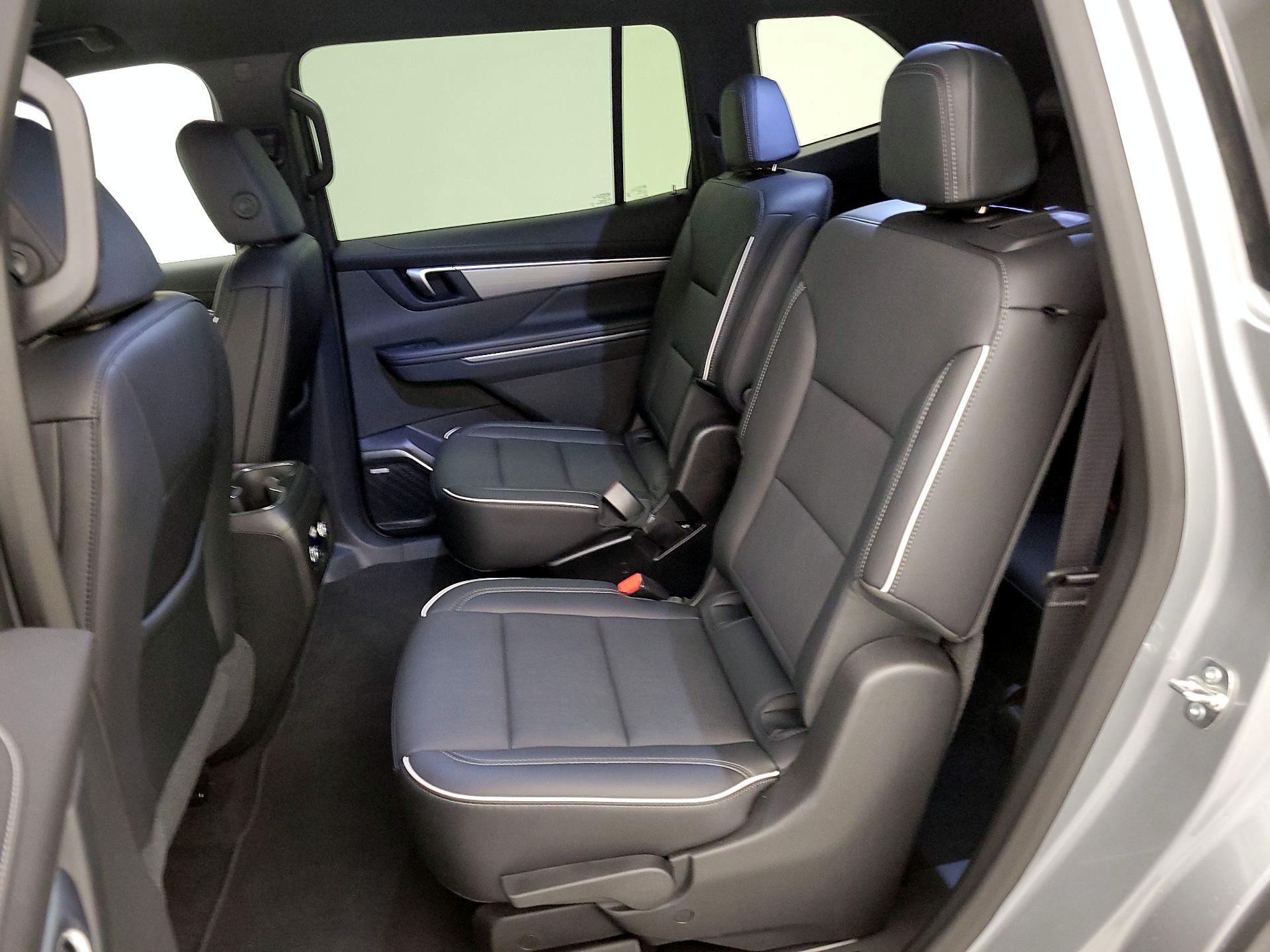 Thumbnail: 2025 Buick Enclave - 18