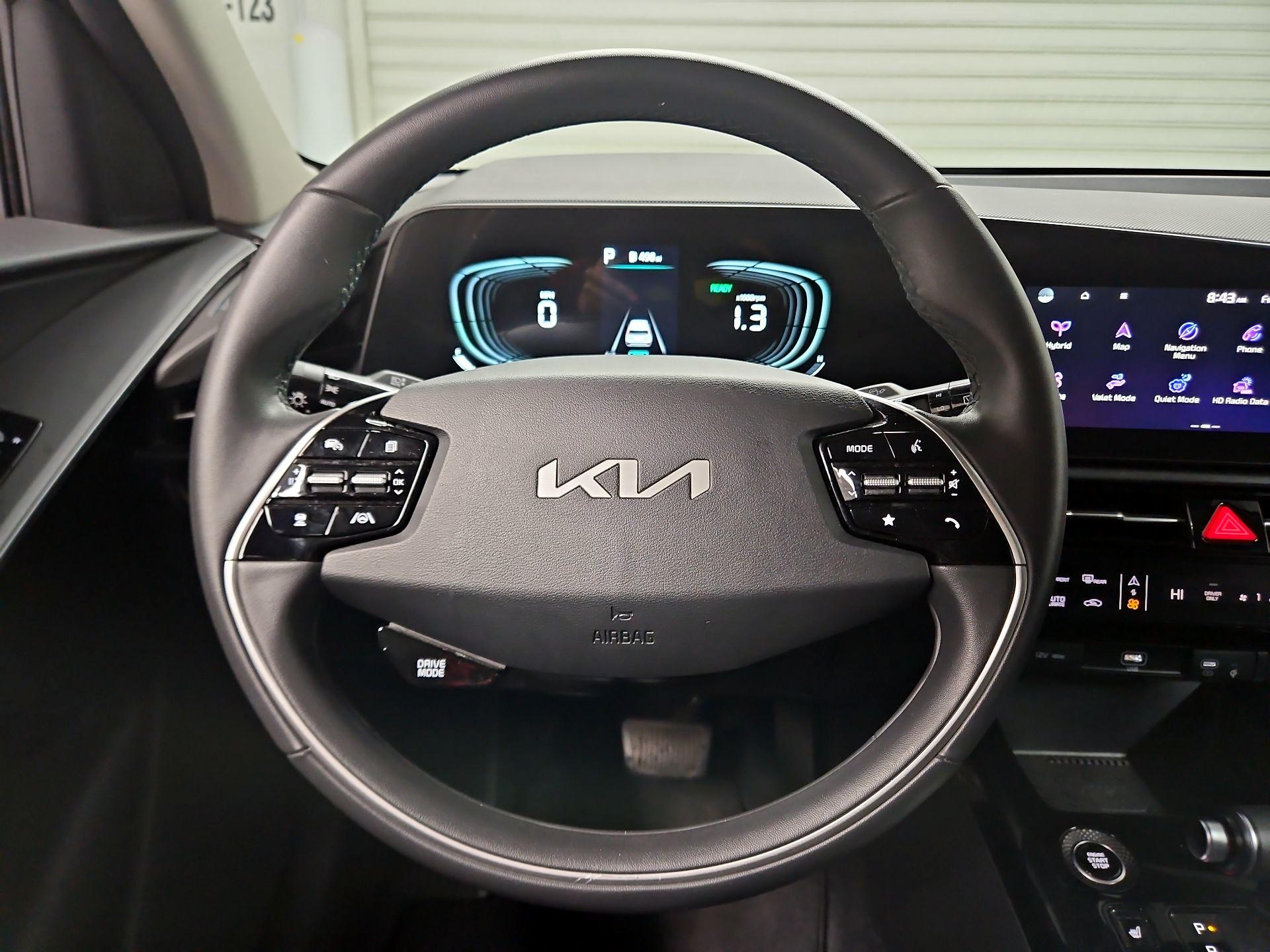 Thumbnail: 2024 Kia Niro - 10