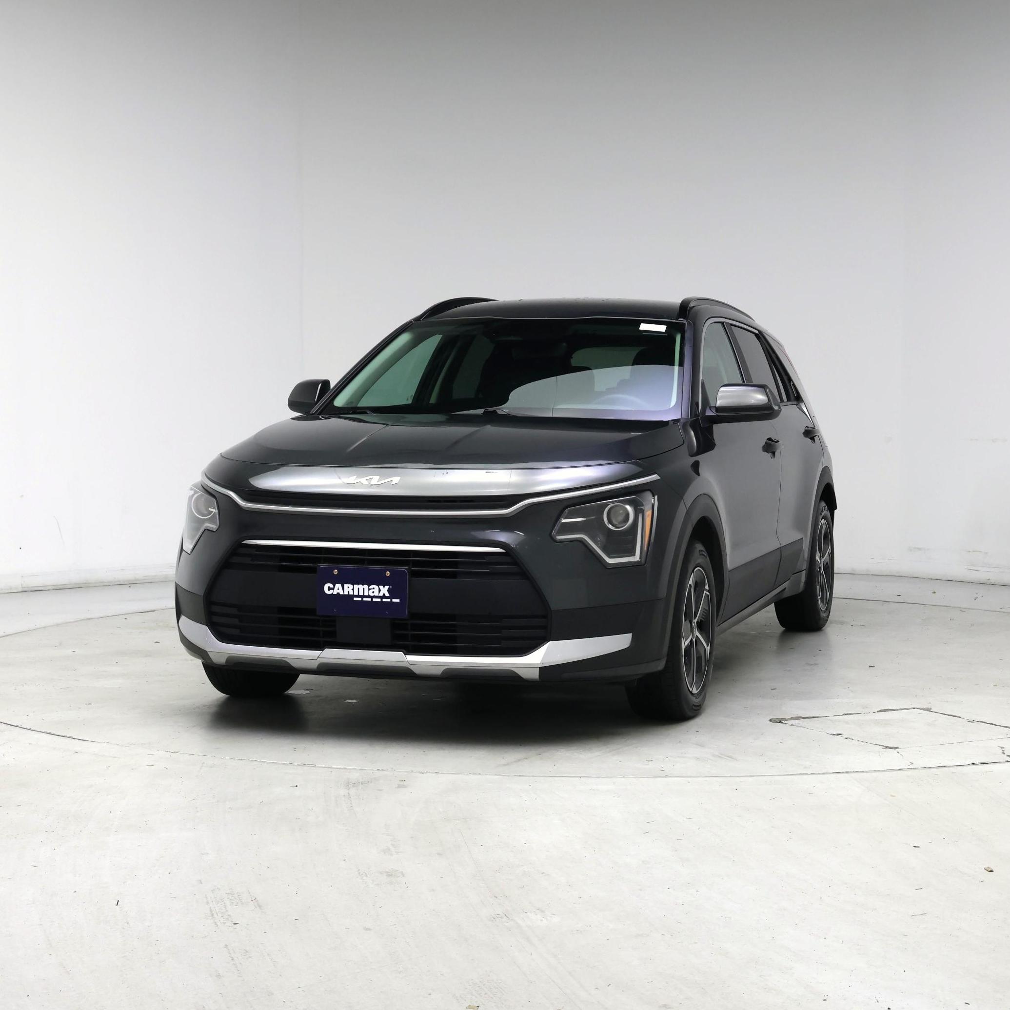 Thumbnail: 2024 Kia Niro - 4