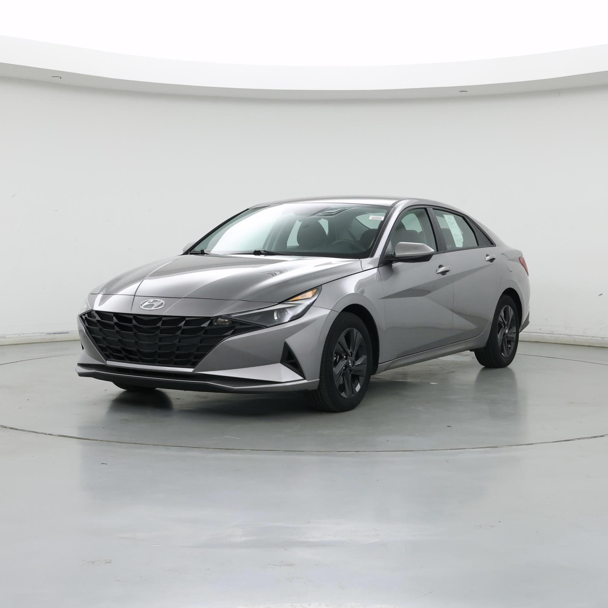 Thumbnail: 2023 Hyundai Elantra - 4