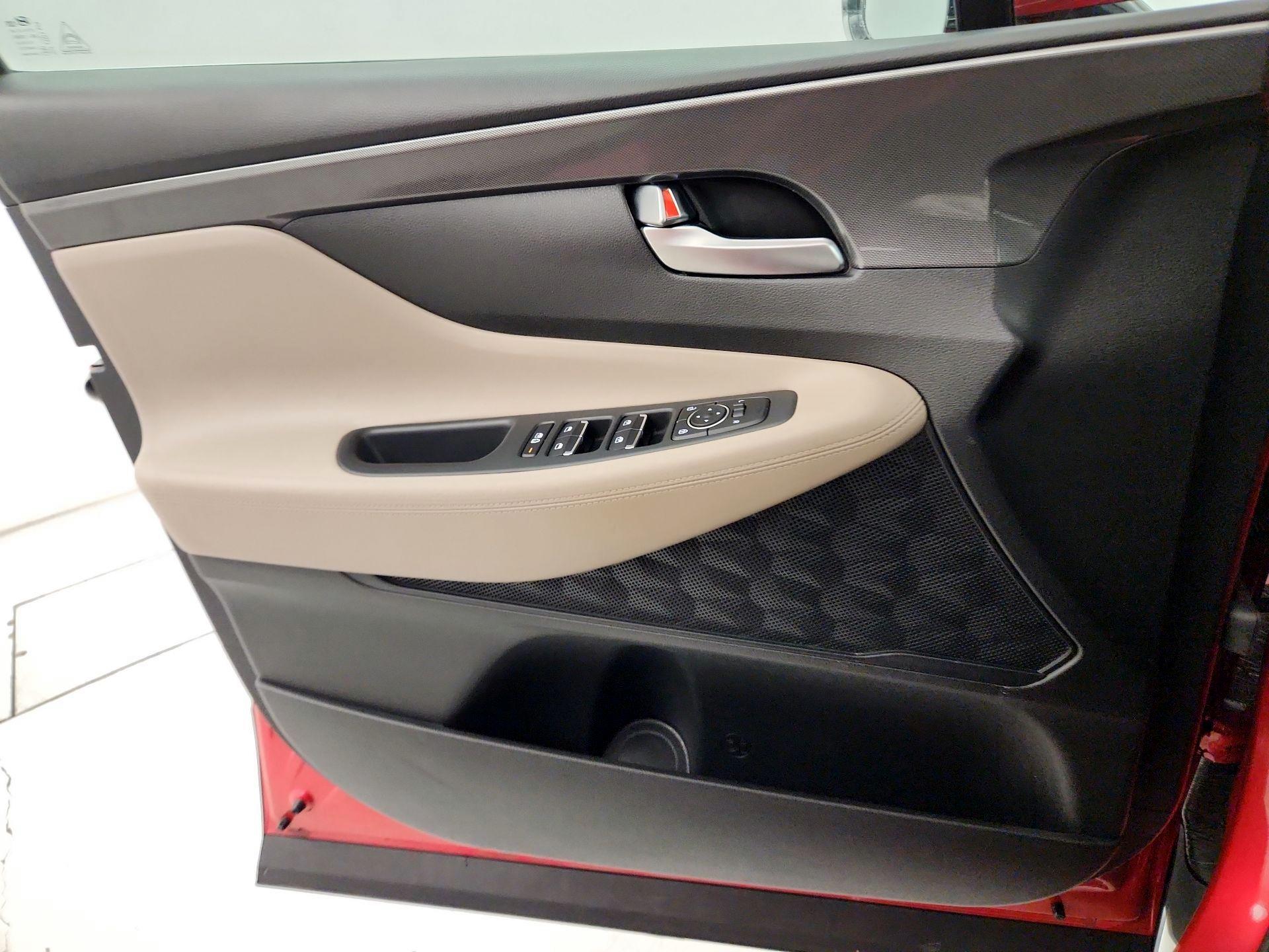 Thumbnail: 2023 Hyundai Santa Fe - 12