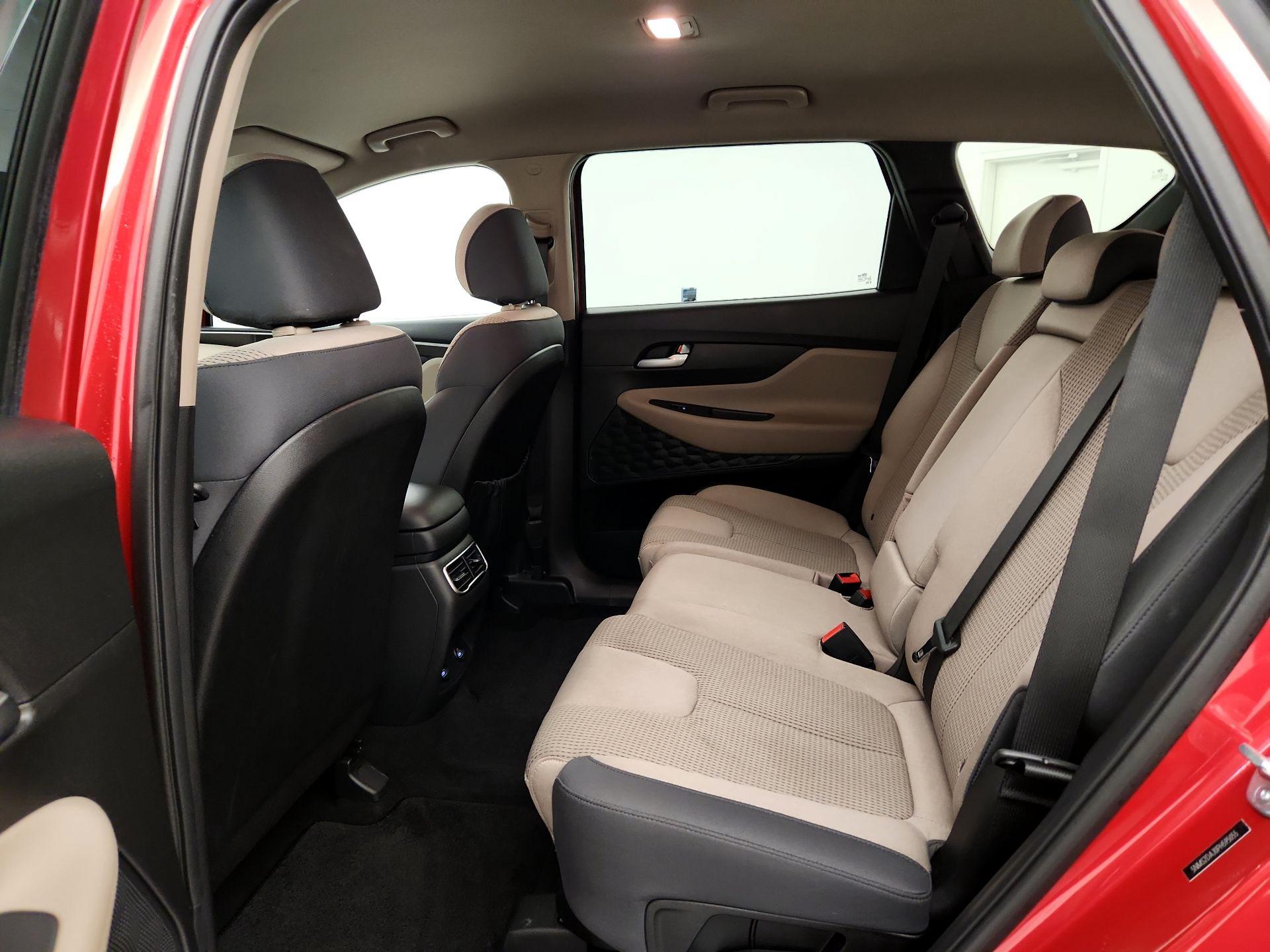 Thumbnail: 2023 Hyundai Santa Fe - 20