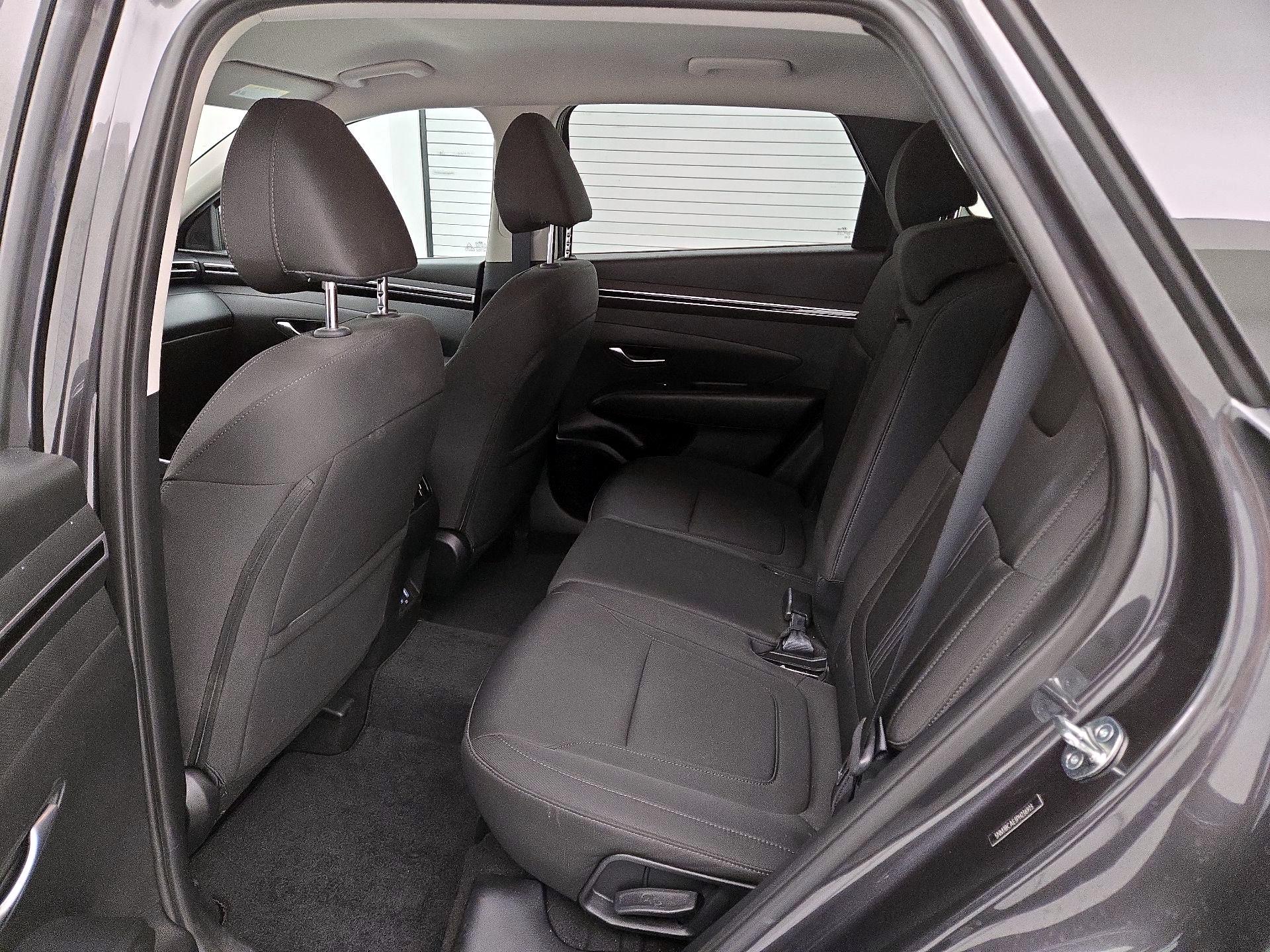 Thumbnail: 2023 Hyundai Tucson - 19