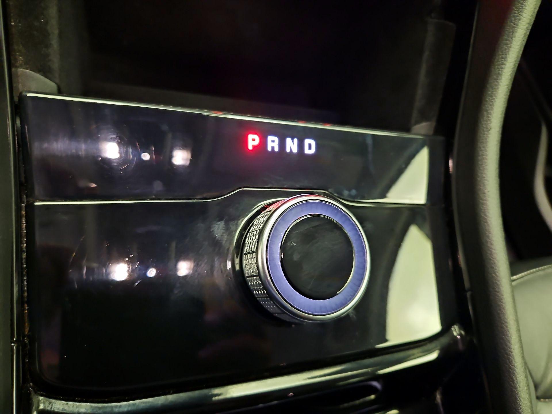 Thumbnail: 2023 Jeep Grand Cherokee - 18