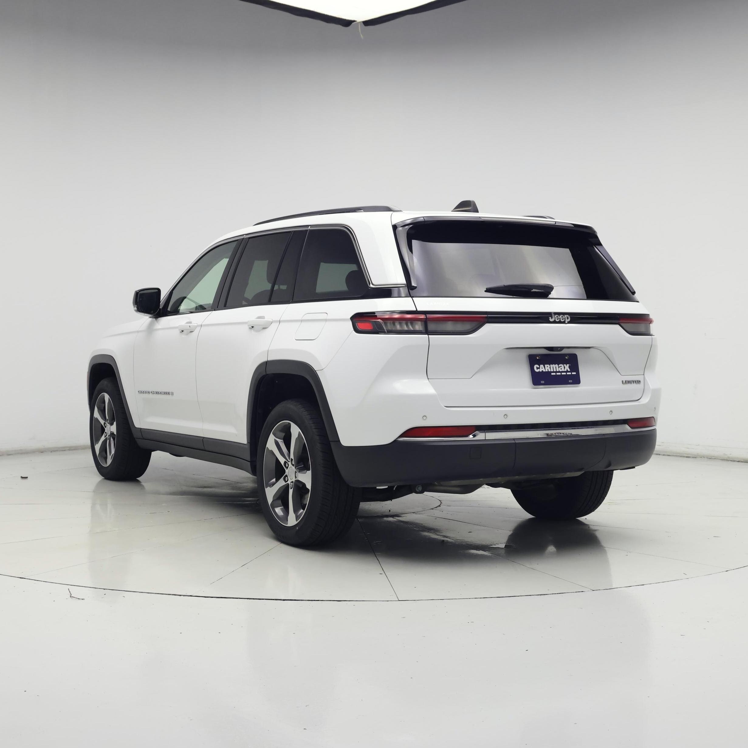 Thumbnail: 2023 Jeep Grand Cherokee - 2