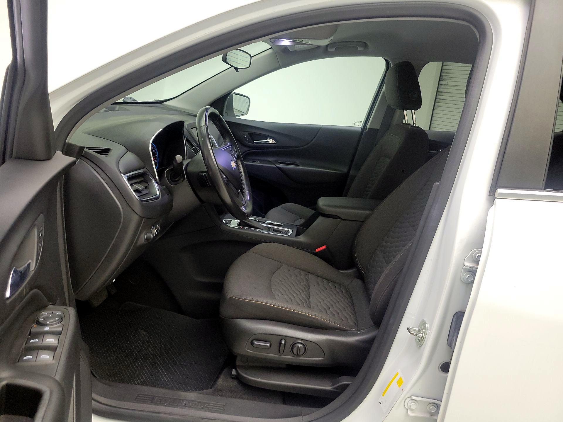Thumbnail: 2021 Chevrolet Equinox - 11