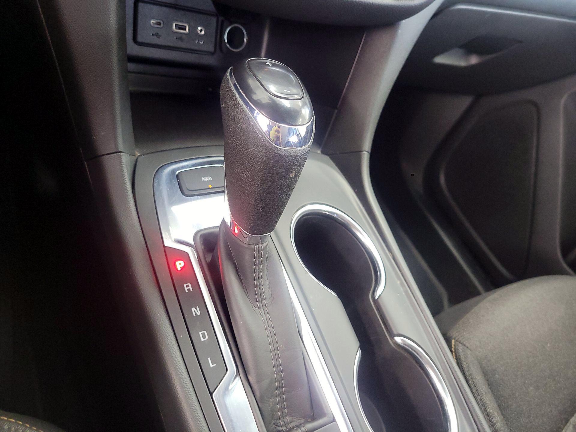 Thumbnail: 2021 Chevrolet Equinox - 17