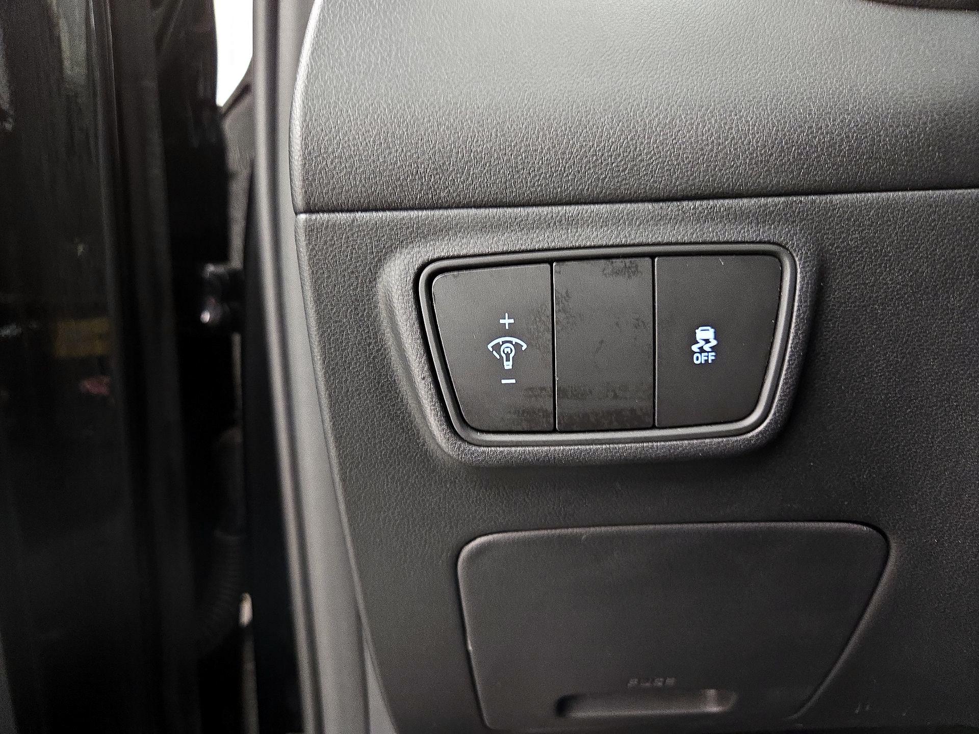 Thumbnail: 2022 Hyundai Tucson - 13