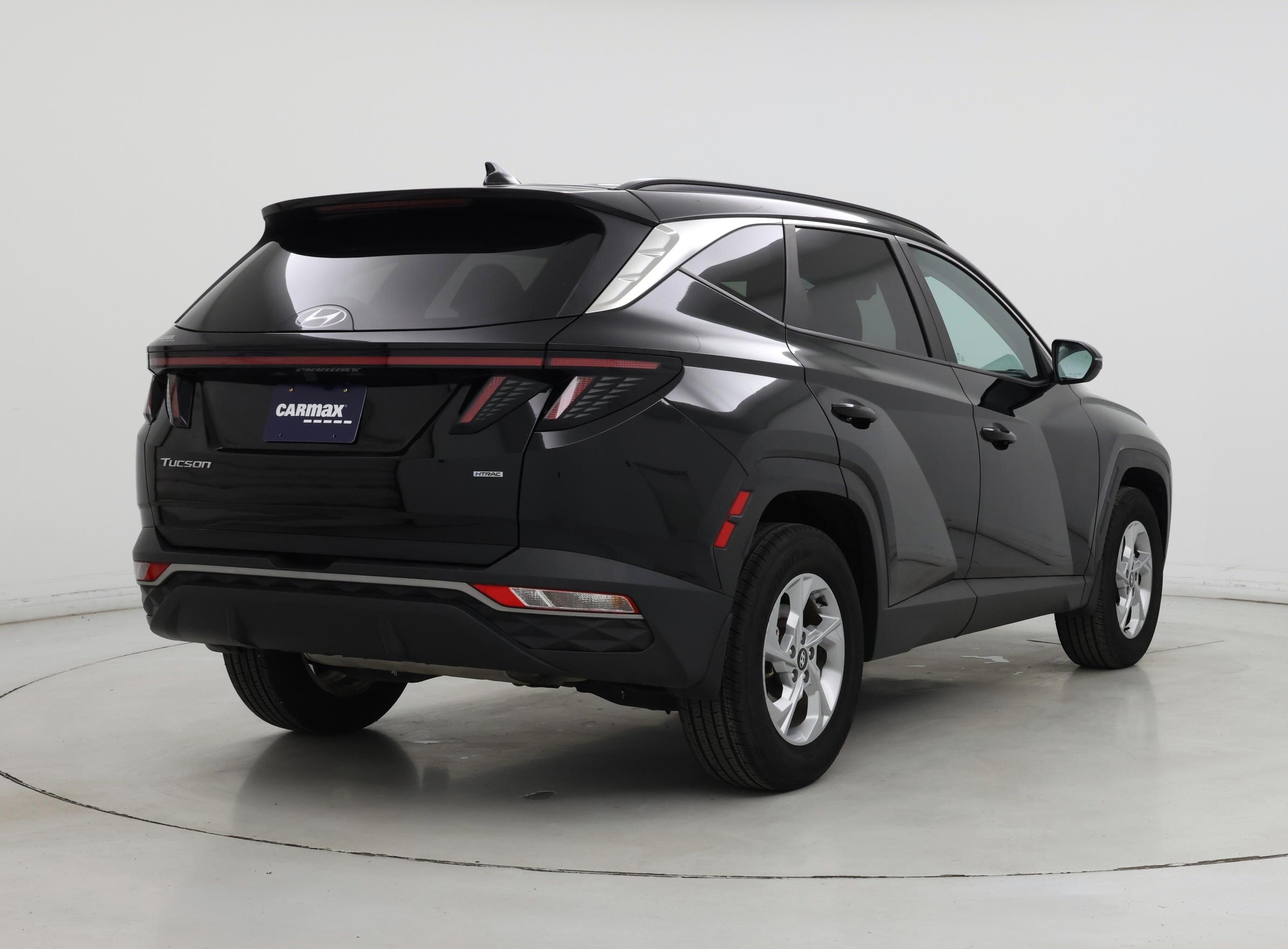 Thumbnail: 2022 Hyundai Tucson - 8