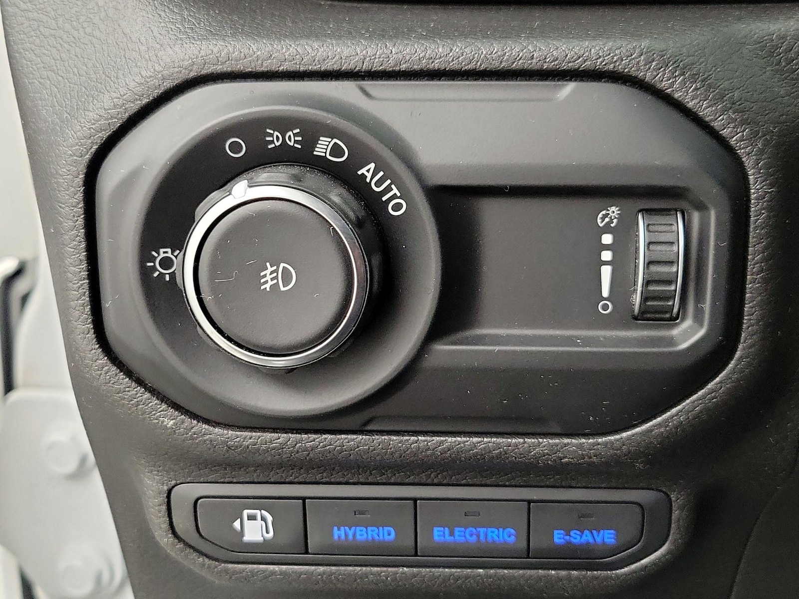 2023 Jeep Wrangler 4xe Sahara 4XE - Photo 14