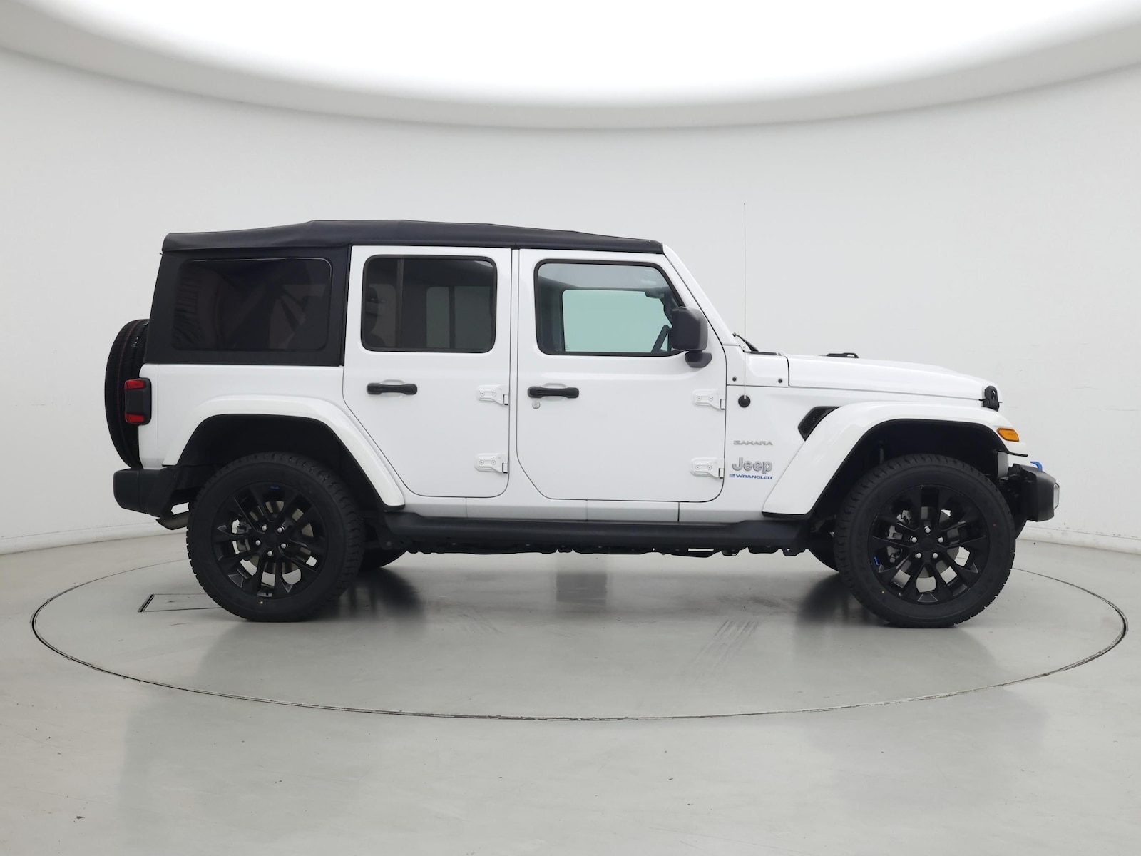 2023 Jeep Wrangler 4xe Sahara 4XE - Photo 8