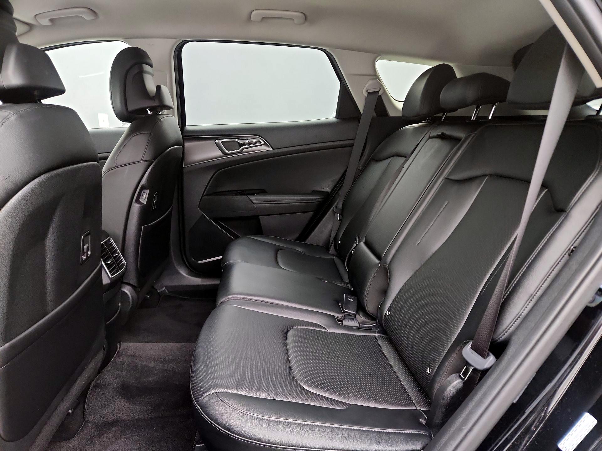 Thumbnail: 2025 Kia Sportage - 20