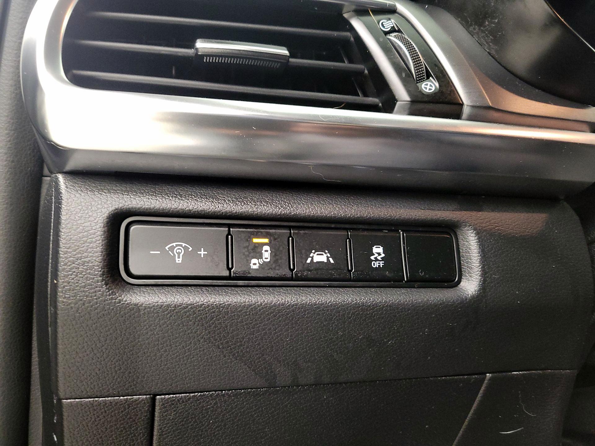 Thumbnail: 2022 Kia Telluride - 13