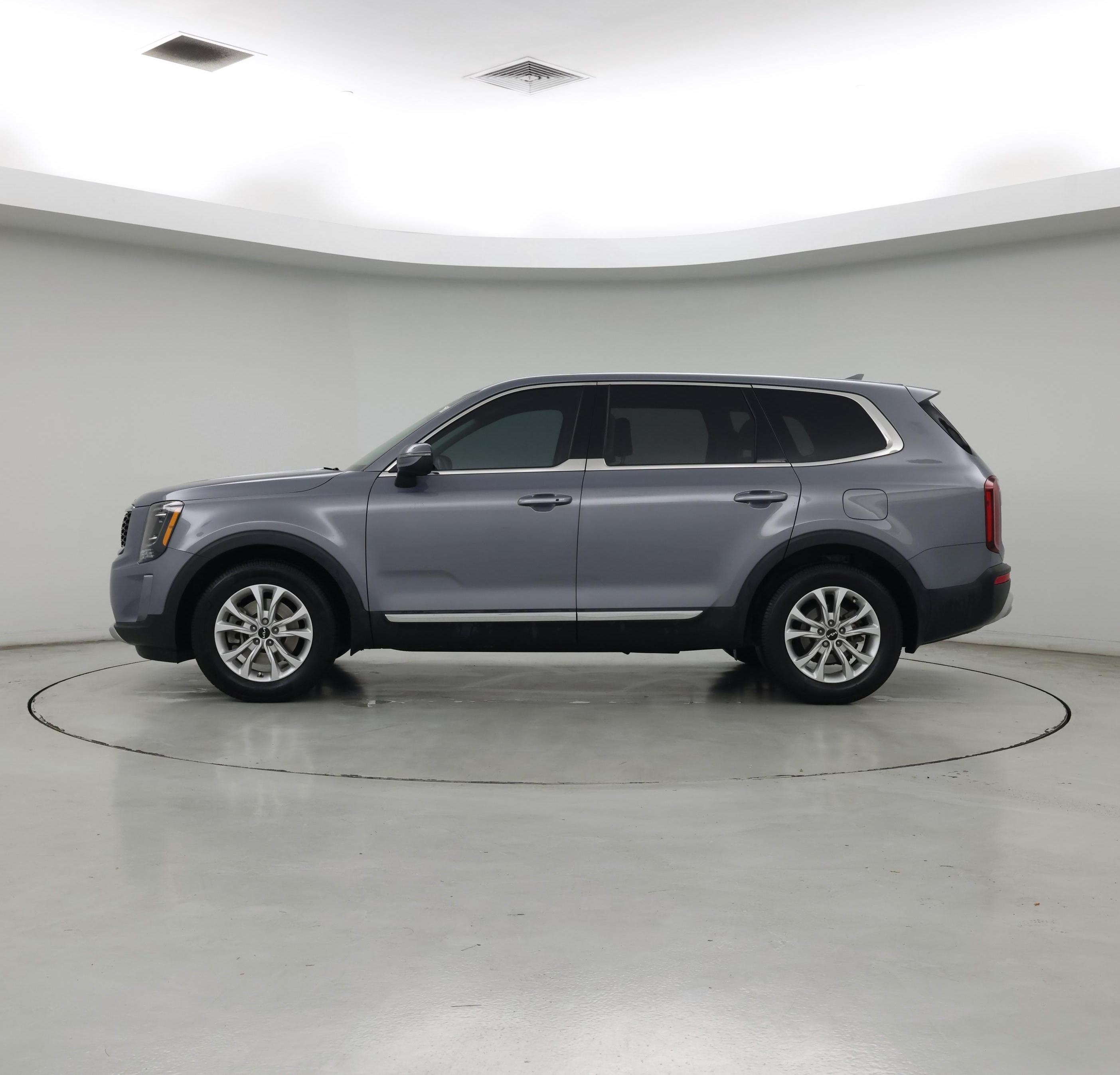 Thumbnail: 2022 Kia Telluride - 3