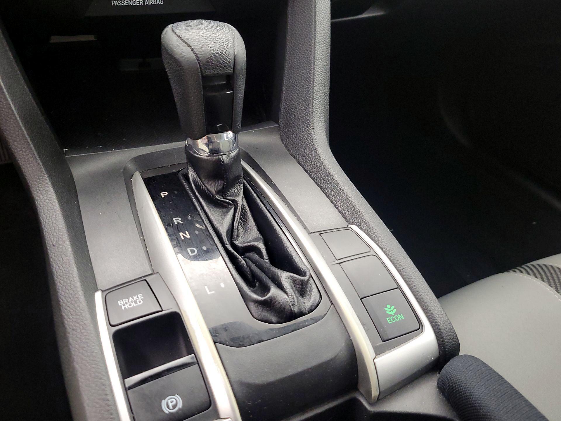 Thumbnail: 2018 Honda Civic - 17