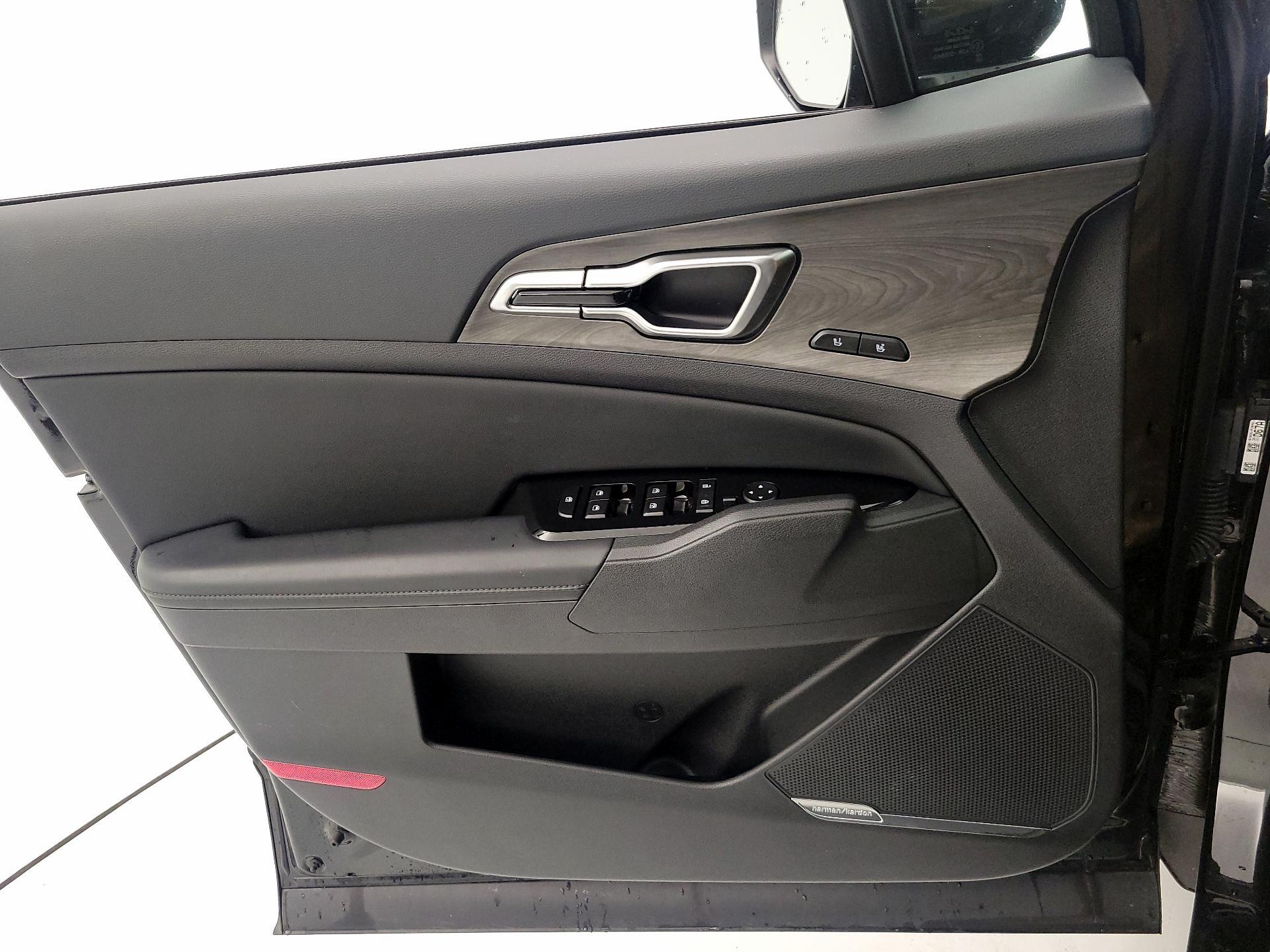 Thumbnail: 2024 Kia Sportage - 12