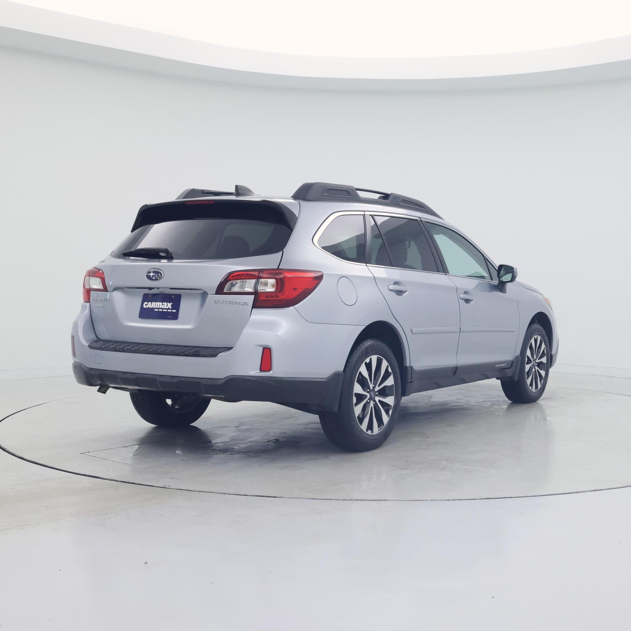Thumbnail: 2017 Subaru Outback - 8