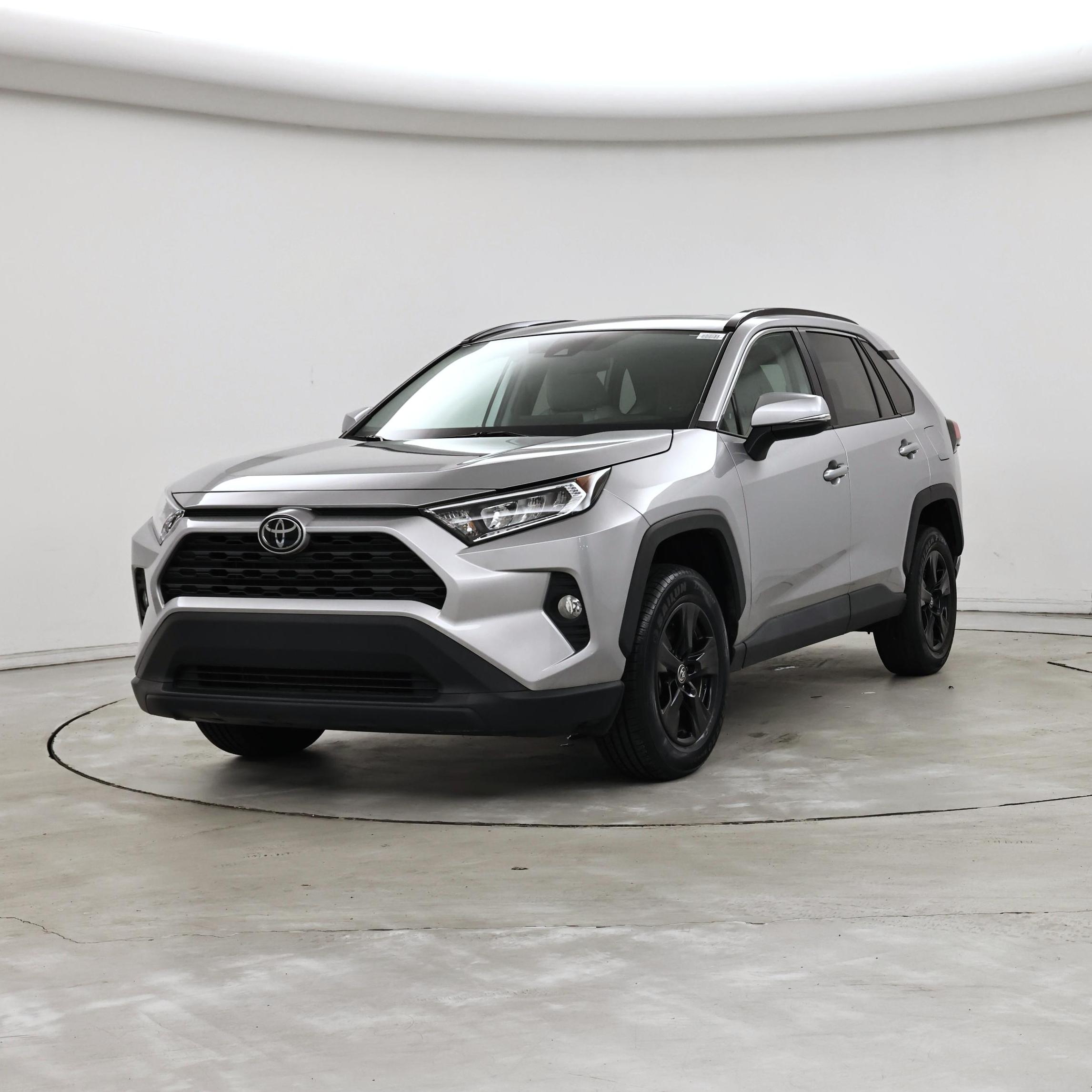 Thumbnail: 2021 Toyota RAV4 - 4