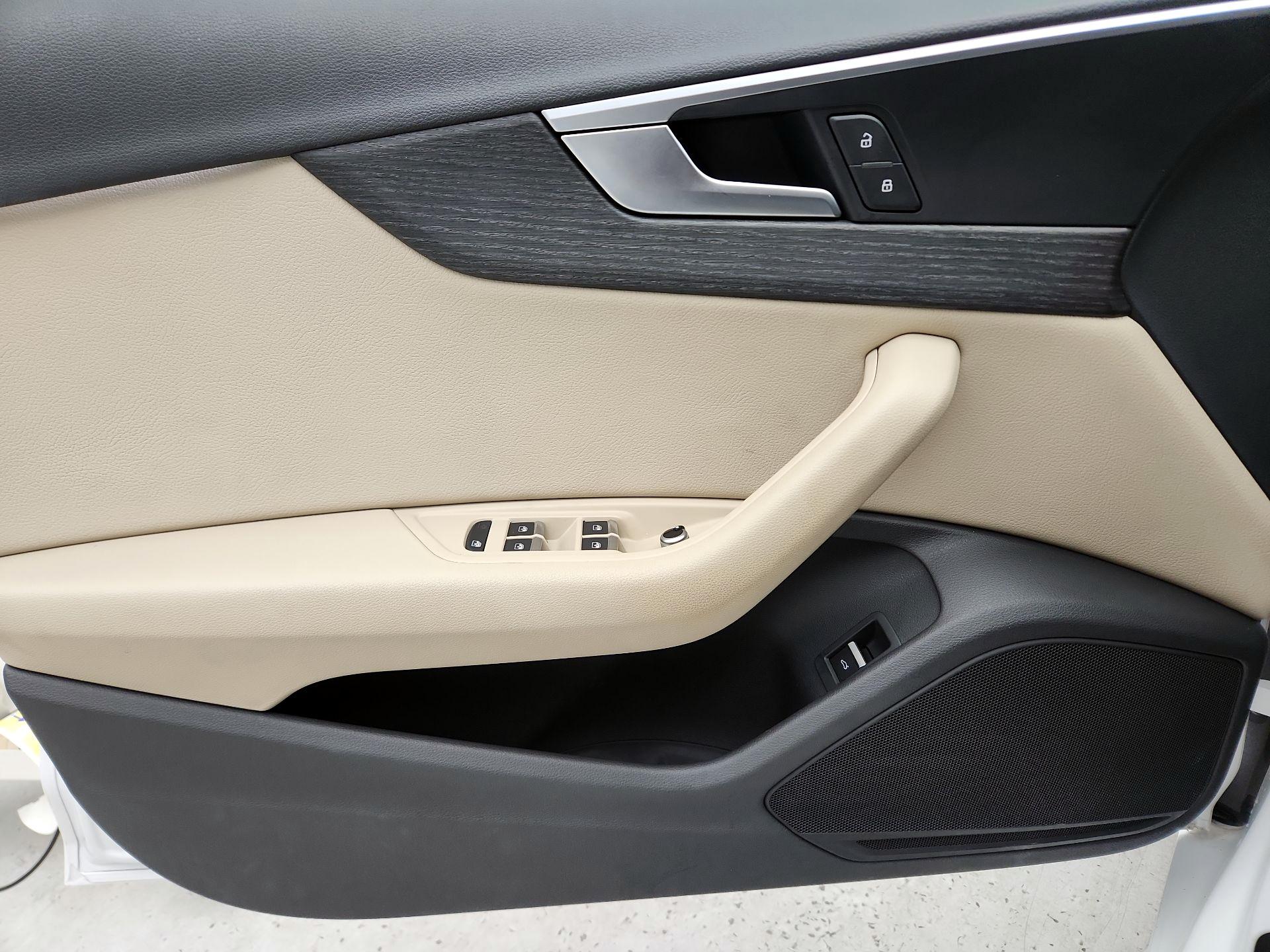 Thumbnail: 2017 Audi A4 - 12