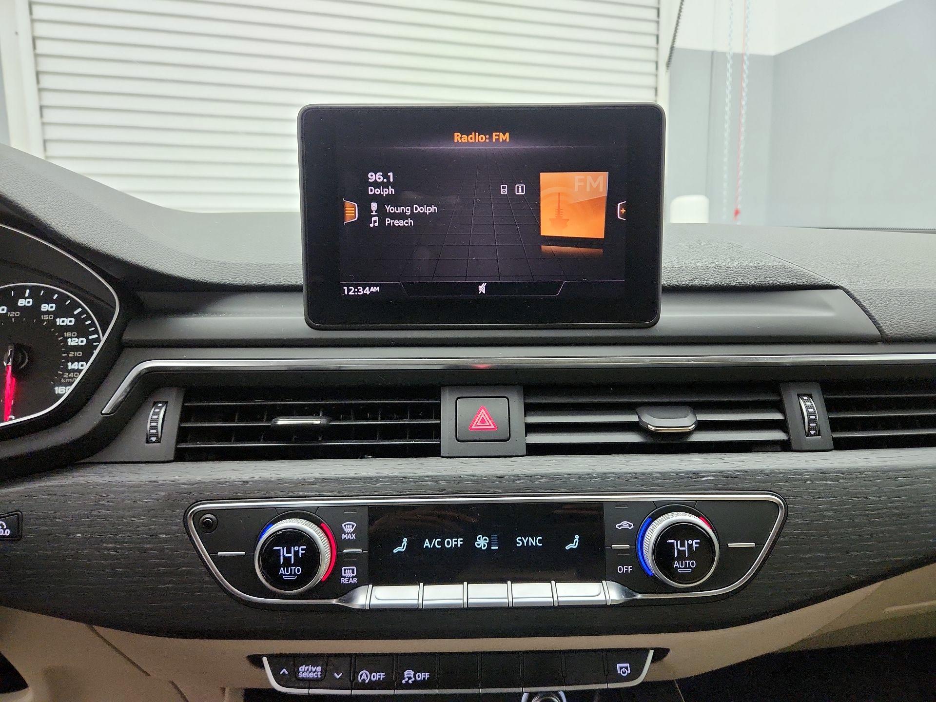 Thumbnail: 2017 Audi A4 - 15