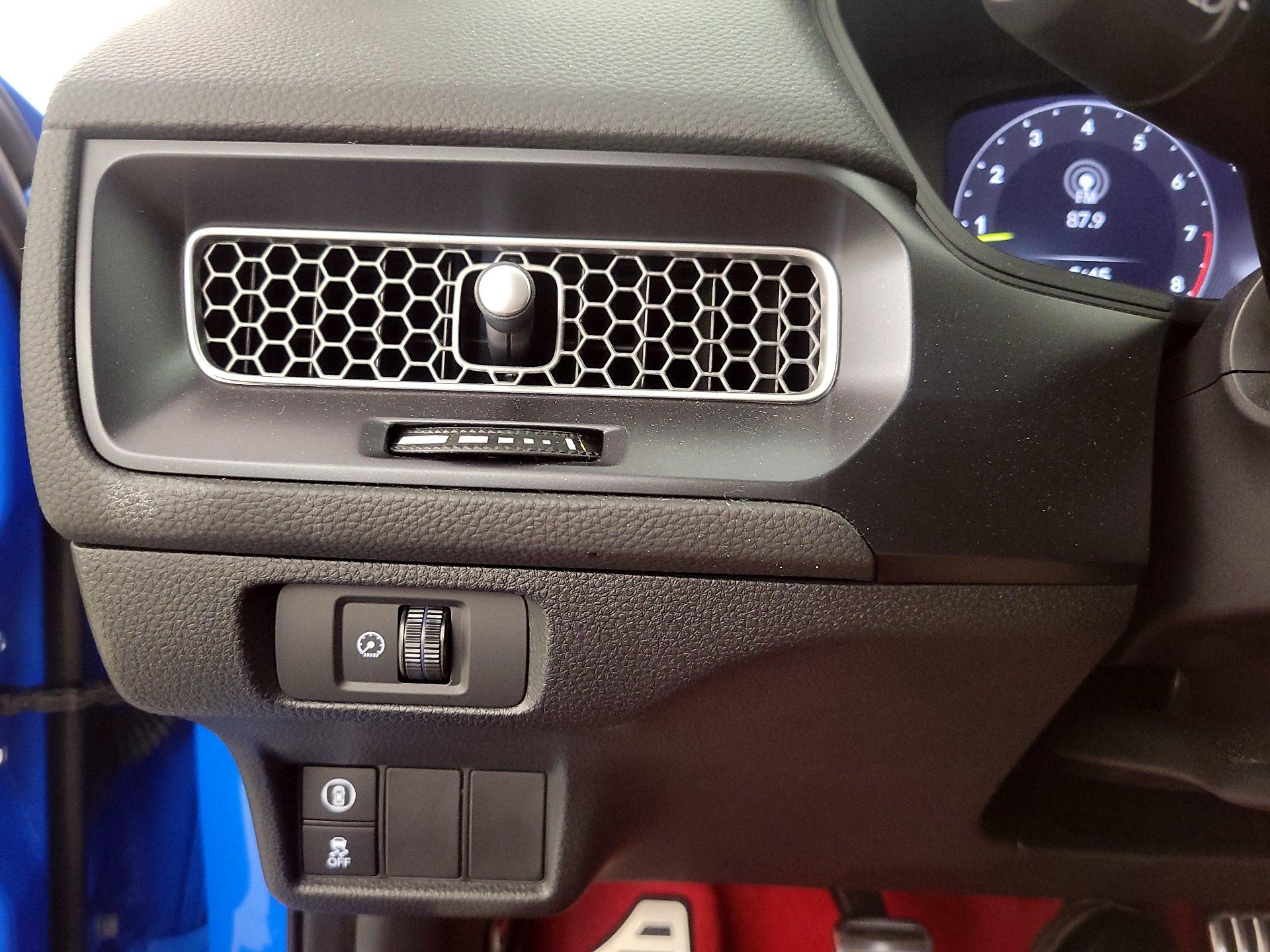 Thumbnail: 2024 Honda Civic - 13