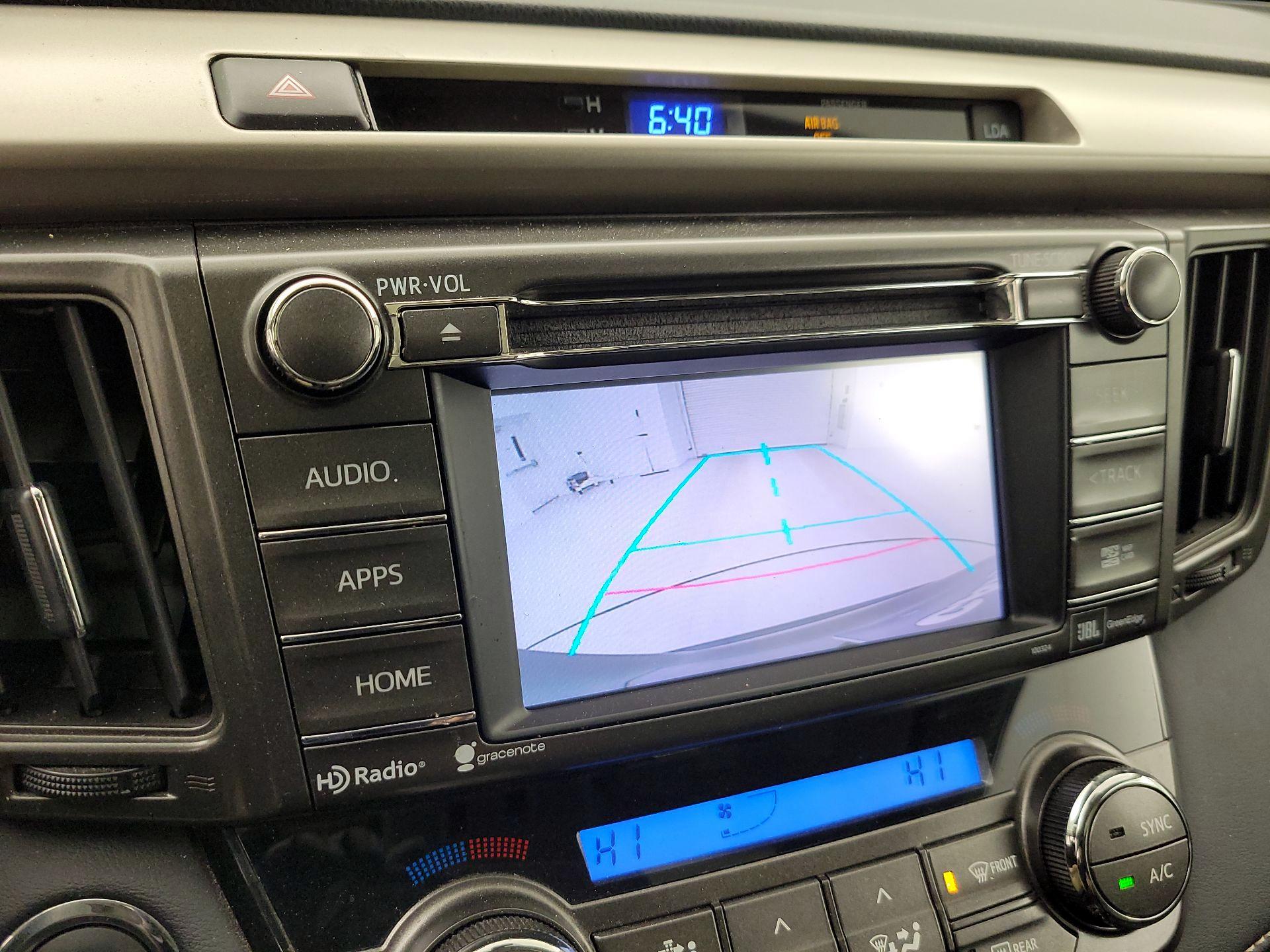 Thumbnail: 2014 Toyota RAV4 - 14