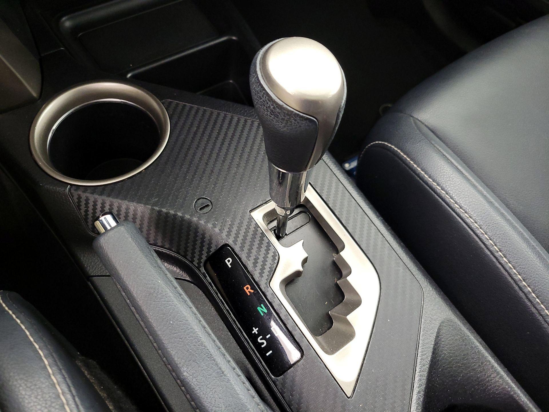 Thumbnail: 2014 Toyota RAV4 - 17