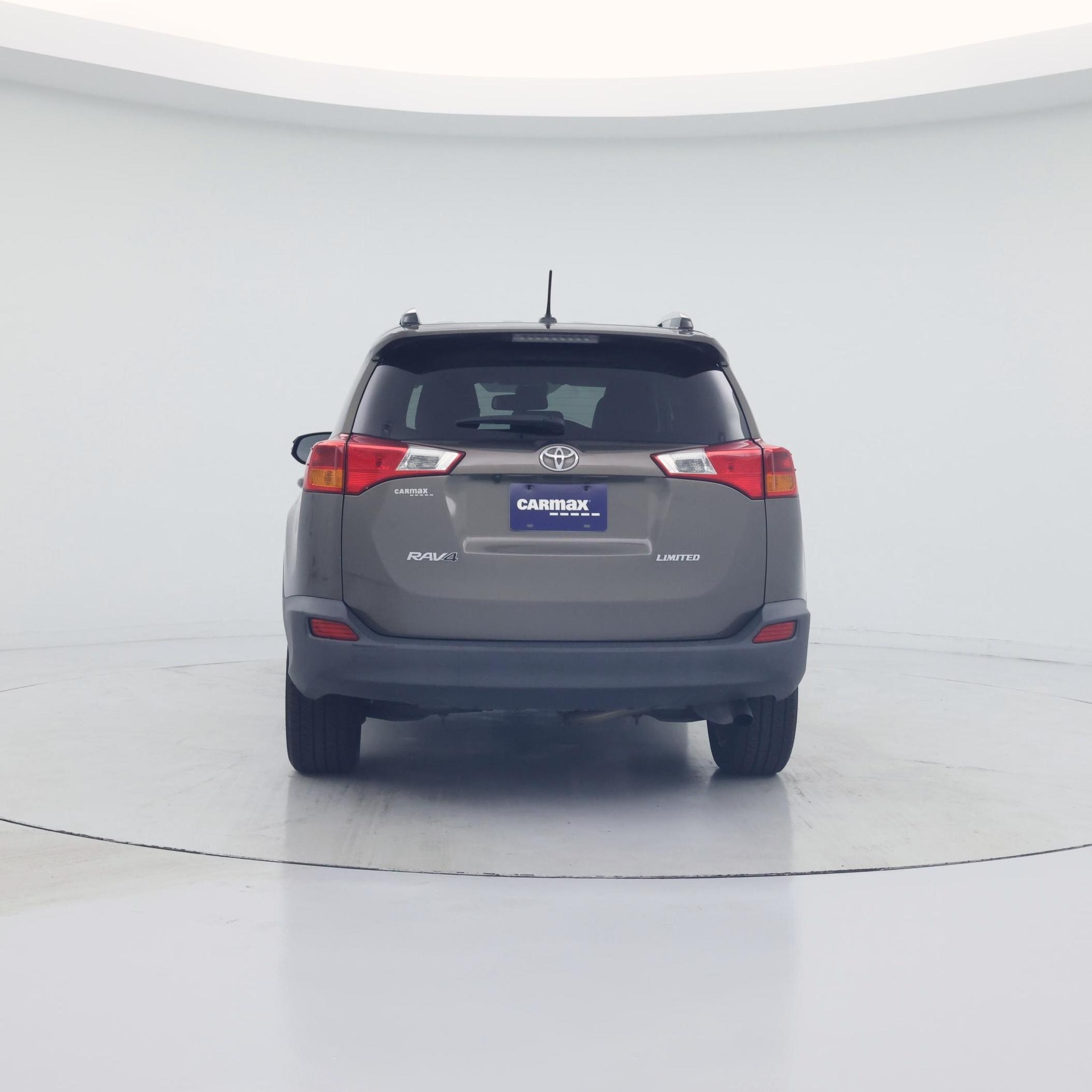 Thumbnail: 2014 Toyota RAV4 - 6