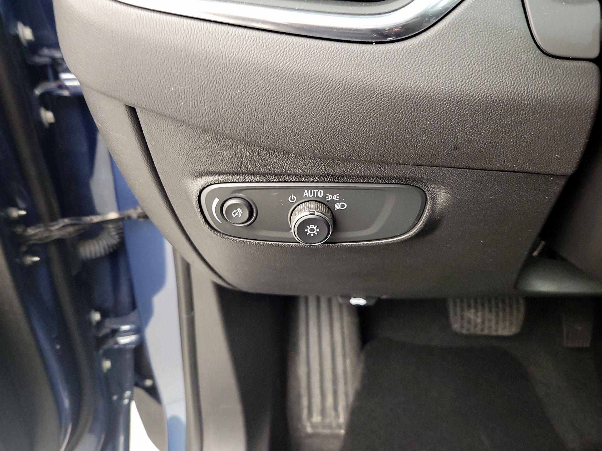 Thumbnail: 2024 Chevrolet Equinox - 13