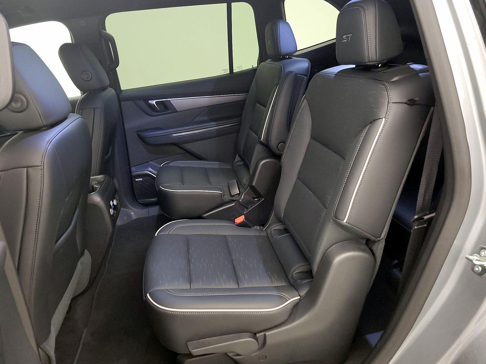 Thumbnail: 2025 Buick Enclave - 18