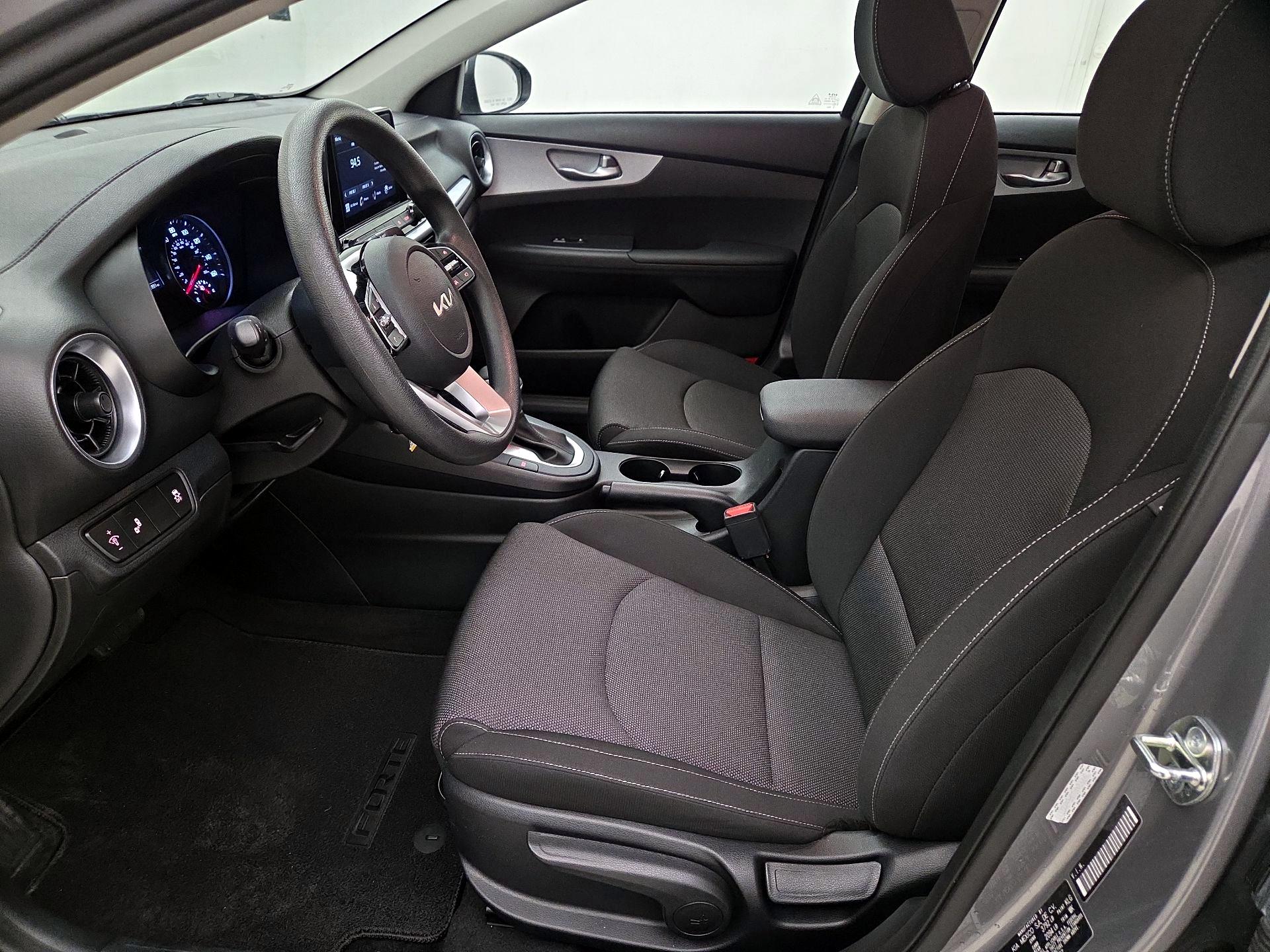 Thumbnail: 2023 Kia Forte - 11