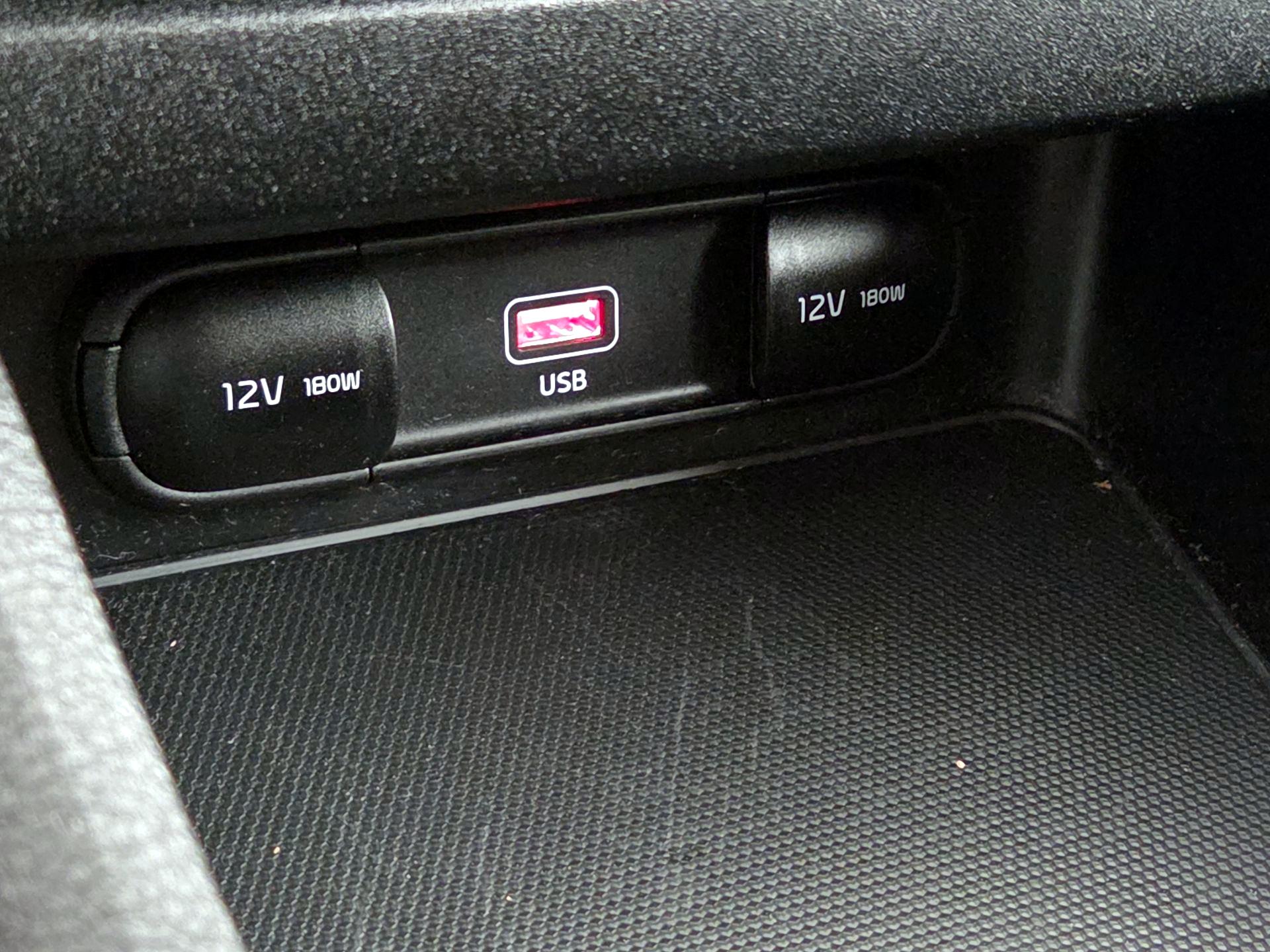 Thumbnail: 2023 Kia Forte - 18