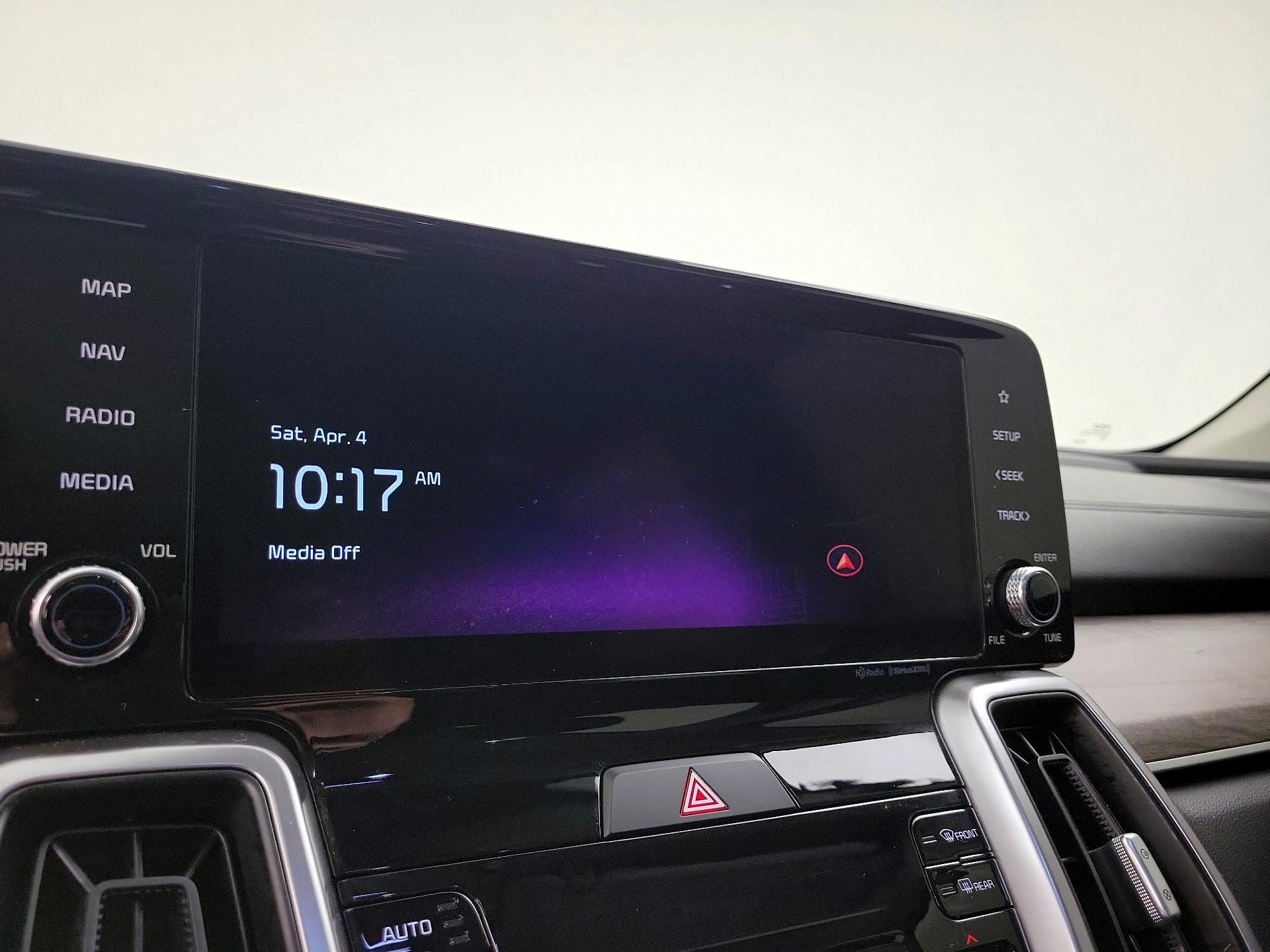 Thumbnail: 2023 Kia Sorento - 15