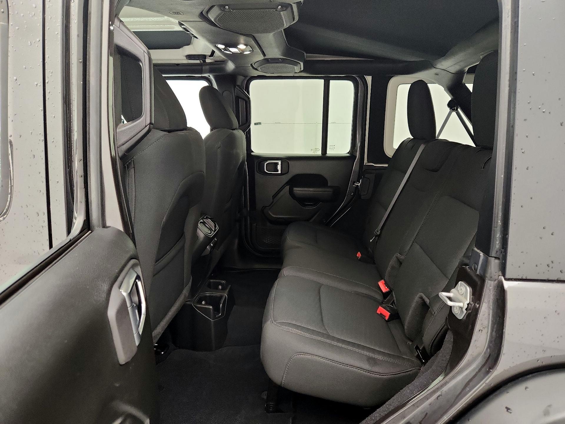 Thumbnail: 2022 Jeep Wrangler - 19