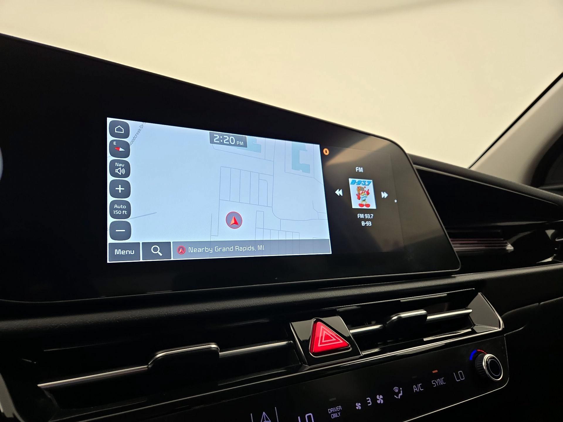 Thumbnail: 2023 Kia Niro - 14