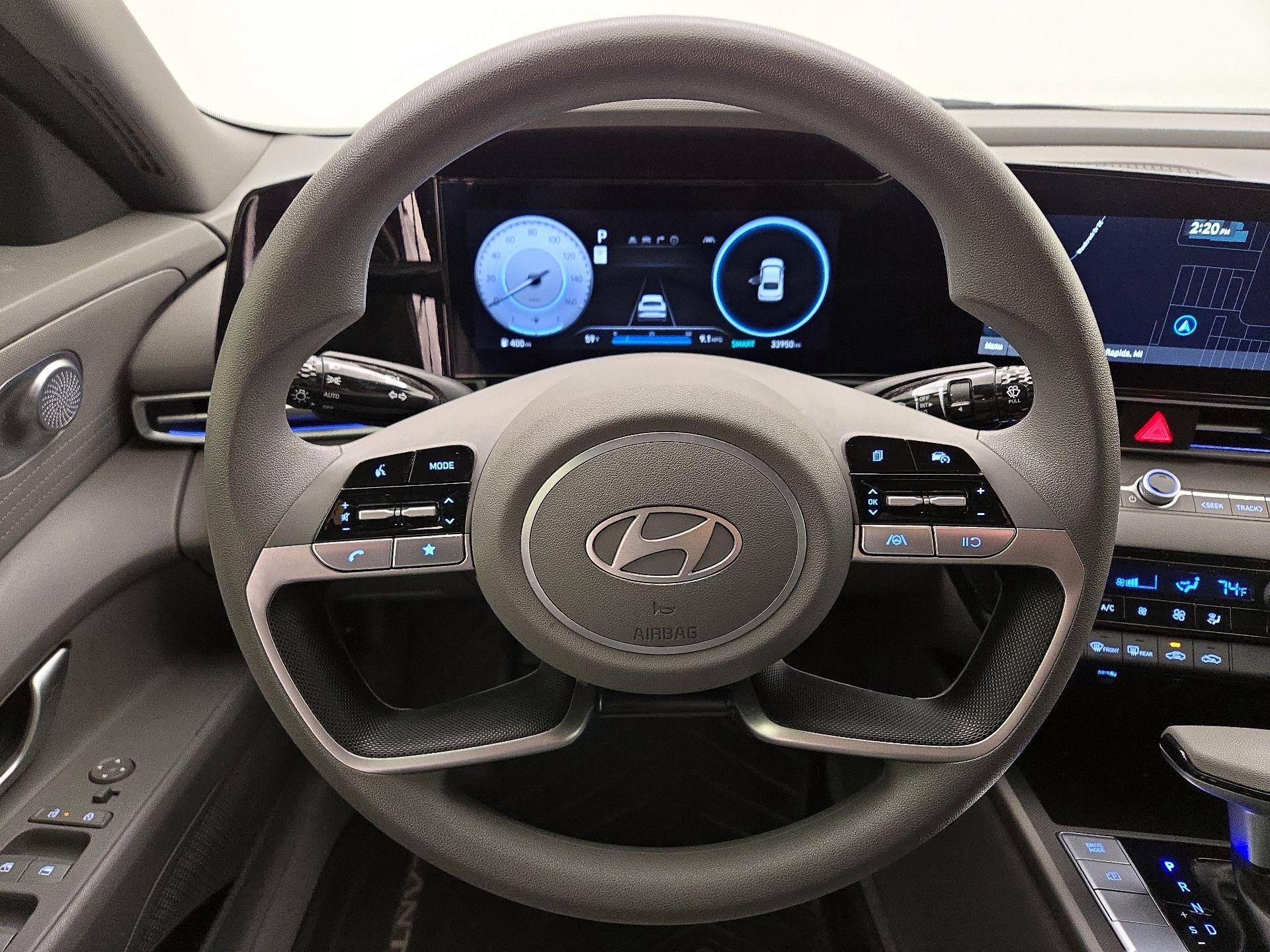 Thumbnail: 2024 Hyundai Elantra - 10