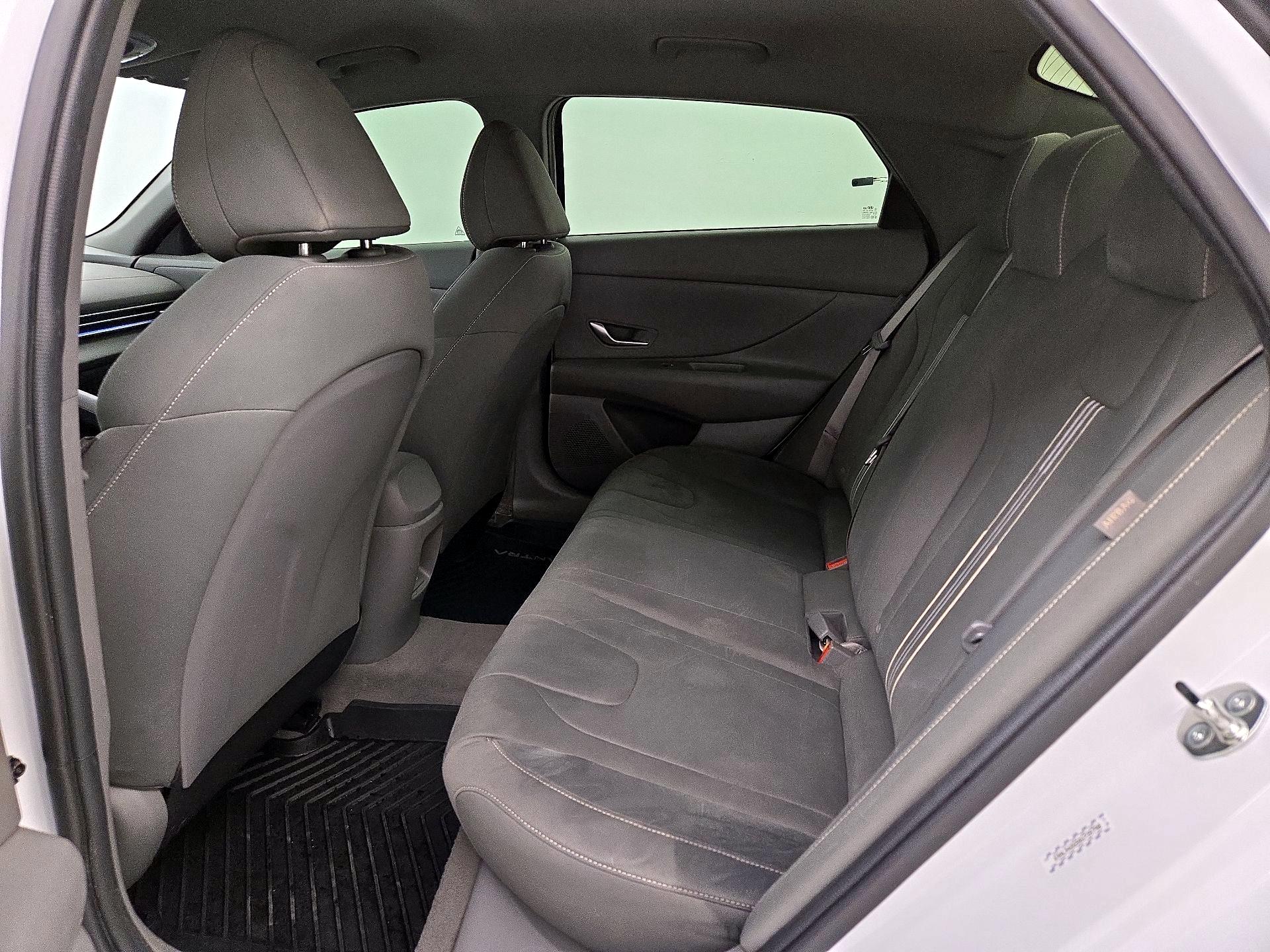 Thumbnail: 2024 Hyundai Elantra - 20